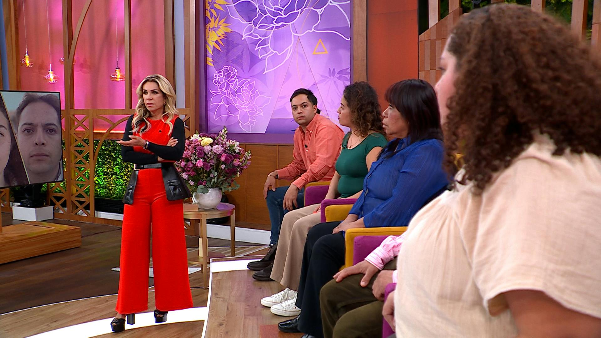 Mantengo al hijo de mi mejor amigo | Programa del 17 de febrero 2026 de Acércate a Rocío