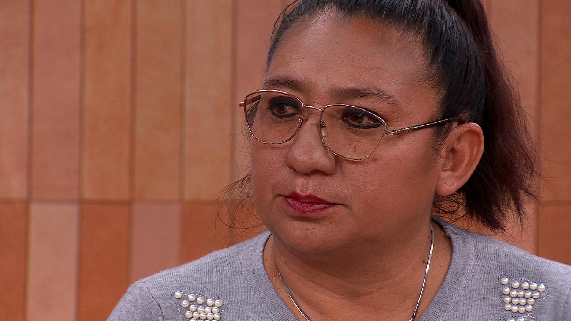 ¡Ella sola se hace daño! Isabel cuenta cómo su hija se autolesiona y culpa a otros