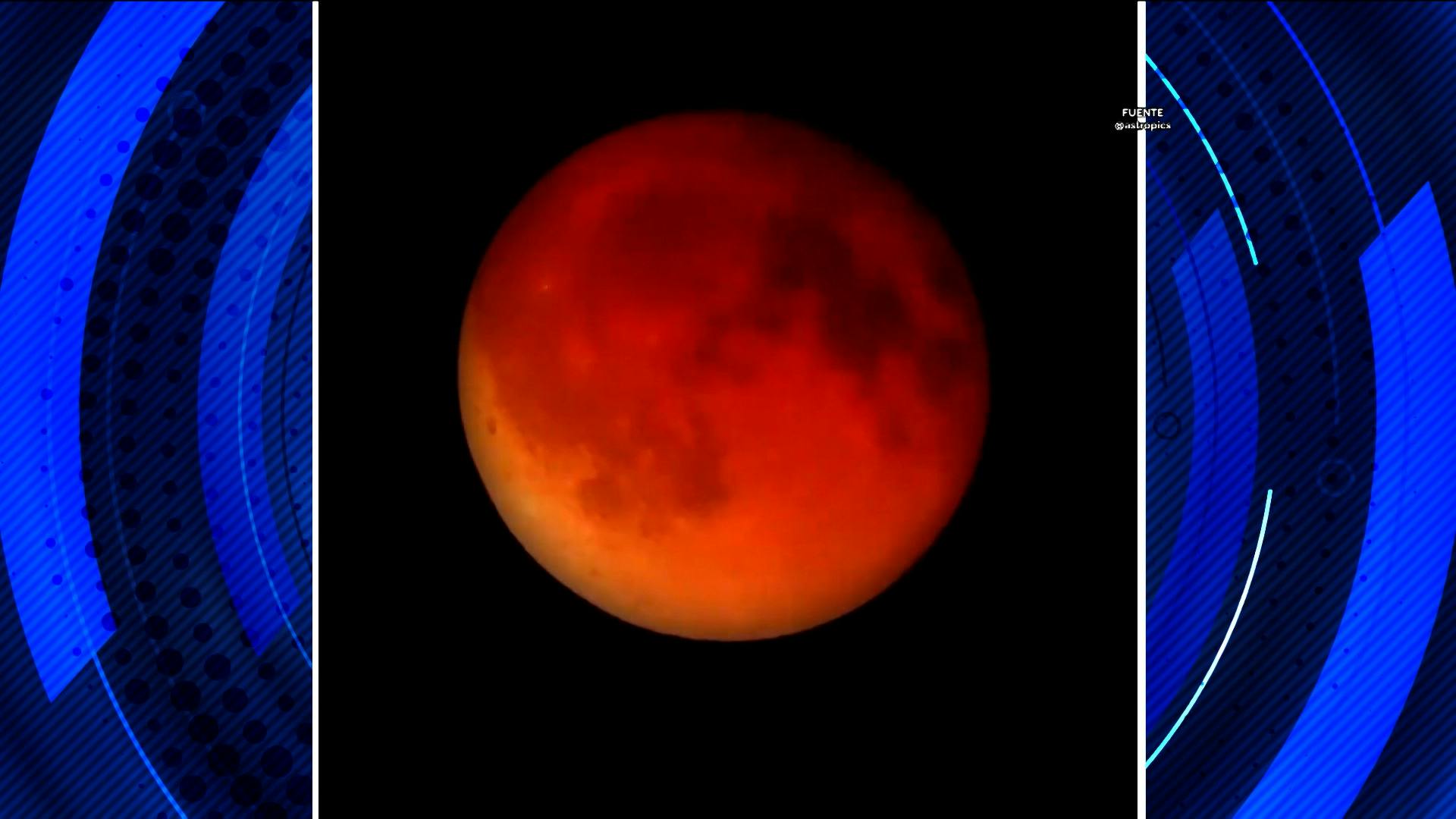 La luna de sangre, 'Lady Basura' y otro templete que colapsa; así lo explica Sergio Sepúlveda Con Peras y Manzanas