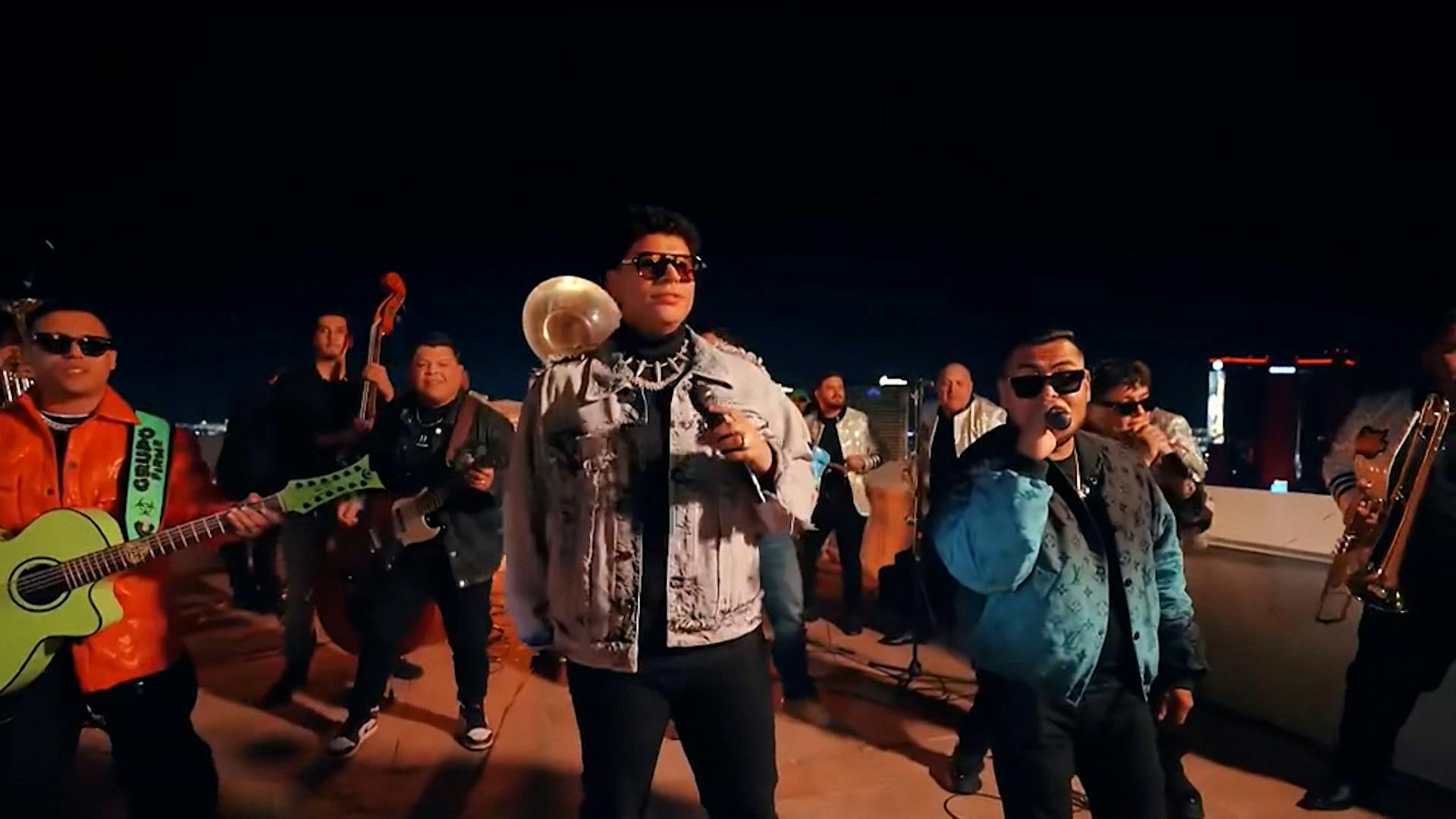 ¿Cirugía estética? Eduin Caz rompe el internet con su radical cambio de look