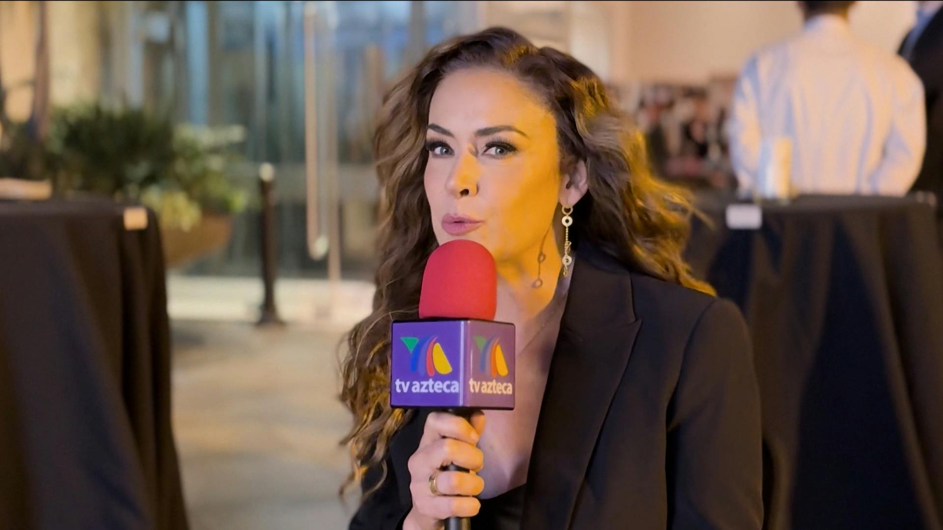 Anette Michel posa desnuda y revela un inesperado sueño pendiente