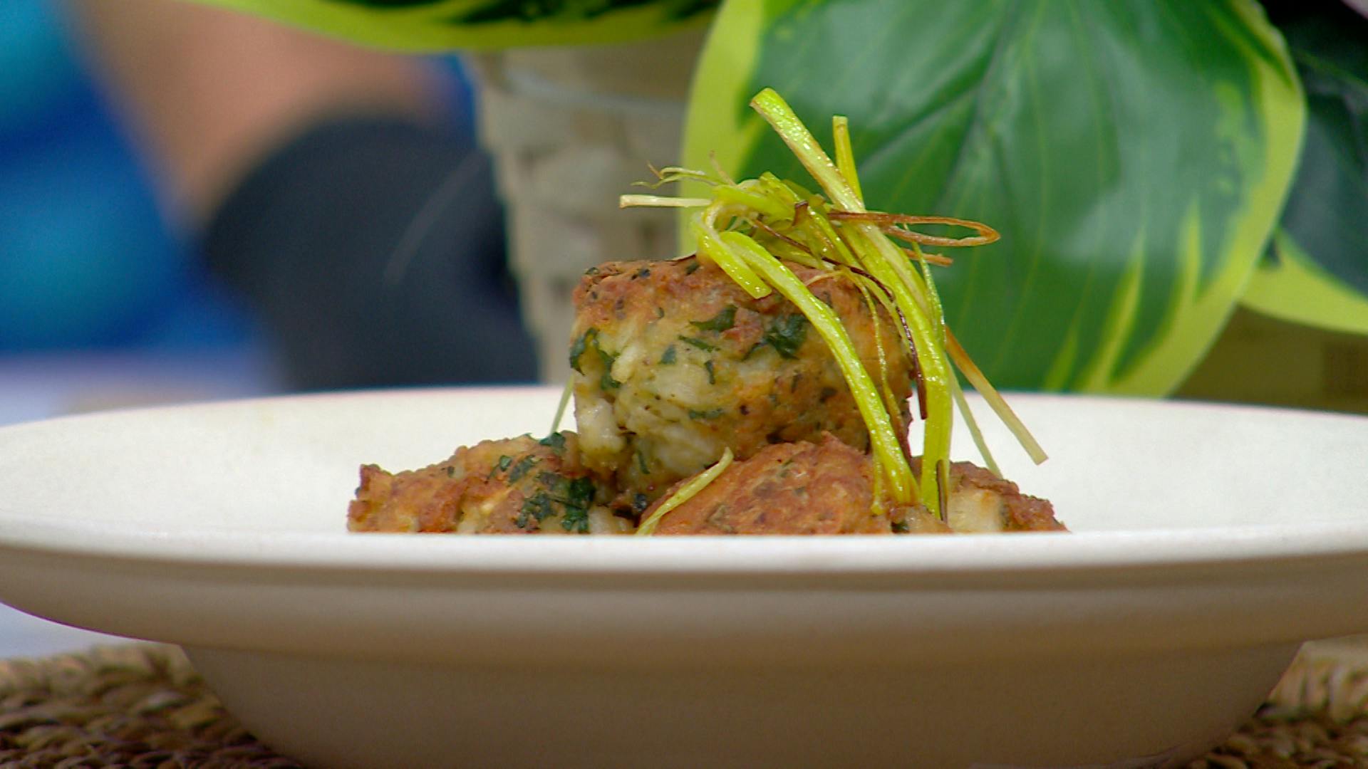 ¡Aprende a preparar albóndigas de pescado! Ingredientes y receta paso a paso