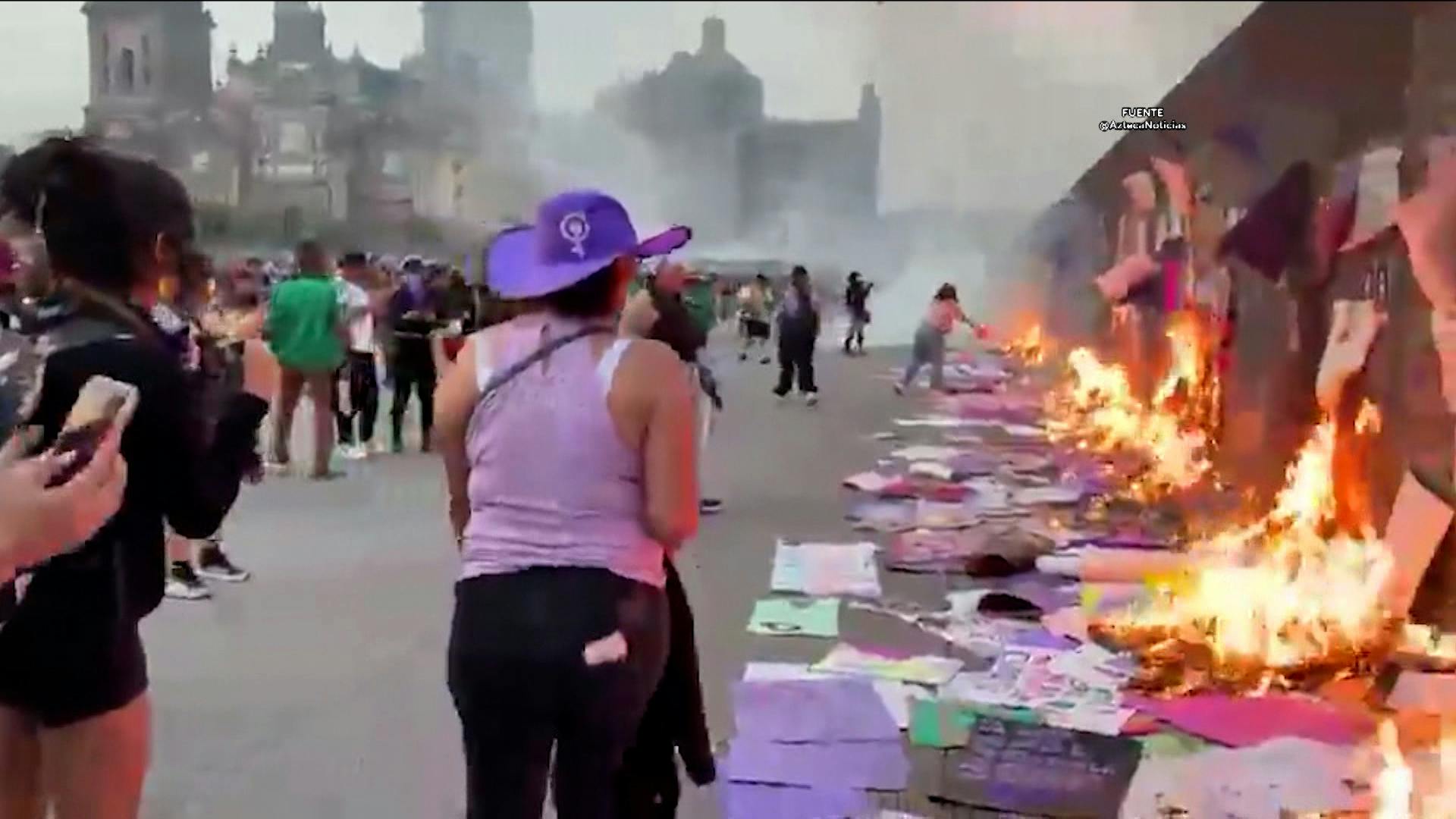 Con Peras y Manzanas: Así se vivió la marcha por el 8M en la CDMX y al interior del país