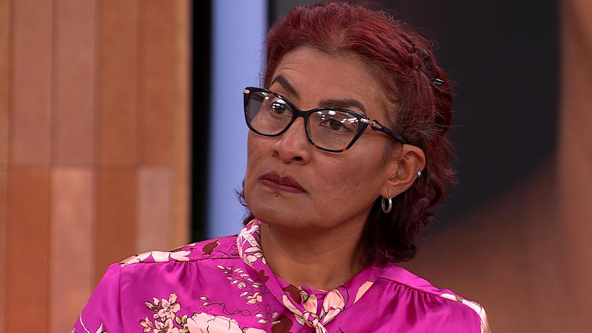 ¡Está enfermo! Evelin defiende a su nuera de las propuestas de su esposo