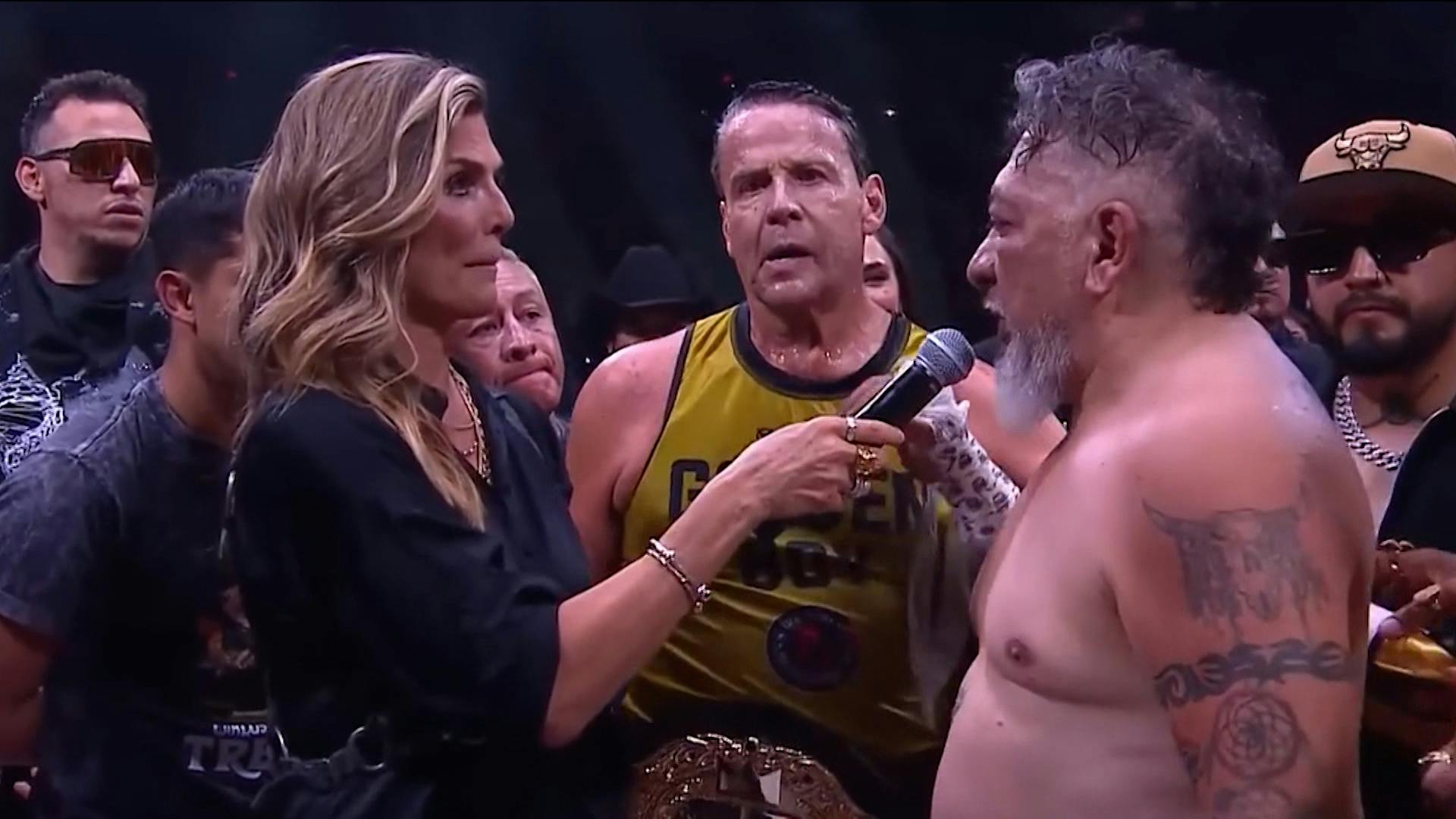 ¡Con beso y todo! Así noqueó Alfredo Adame a Carlos Trejo