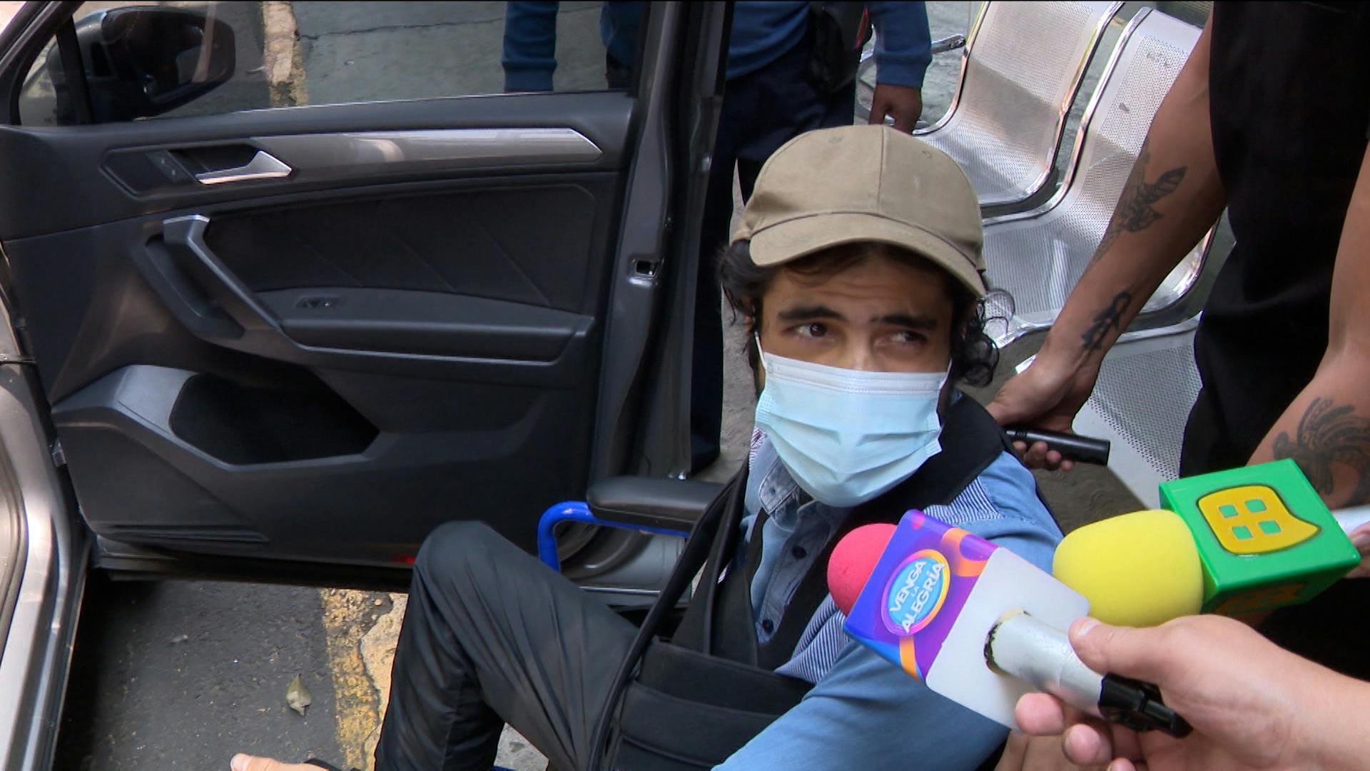 Así salió del hospital José Ángel Bichir