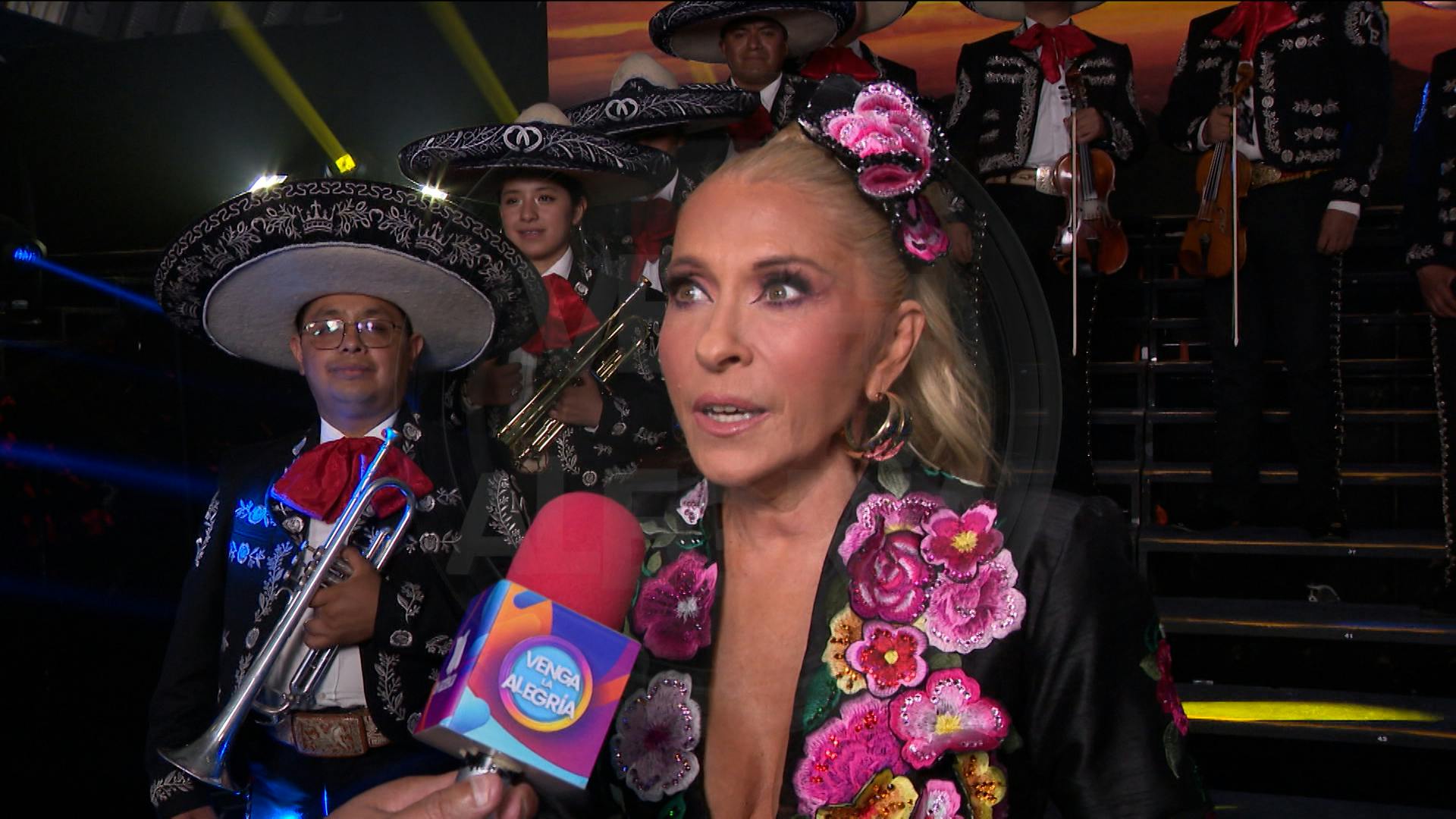 ¡Yuri rendirá homenaje a las máximas leyendas de la canción!