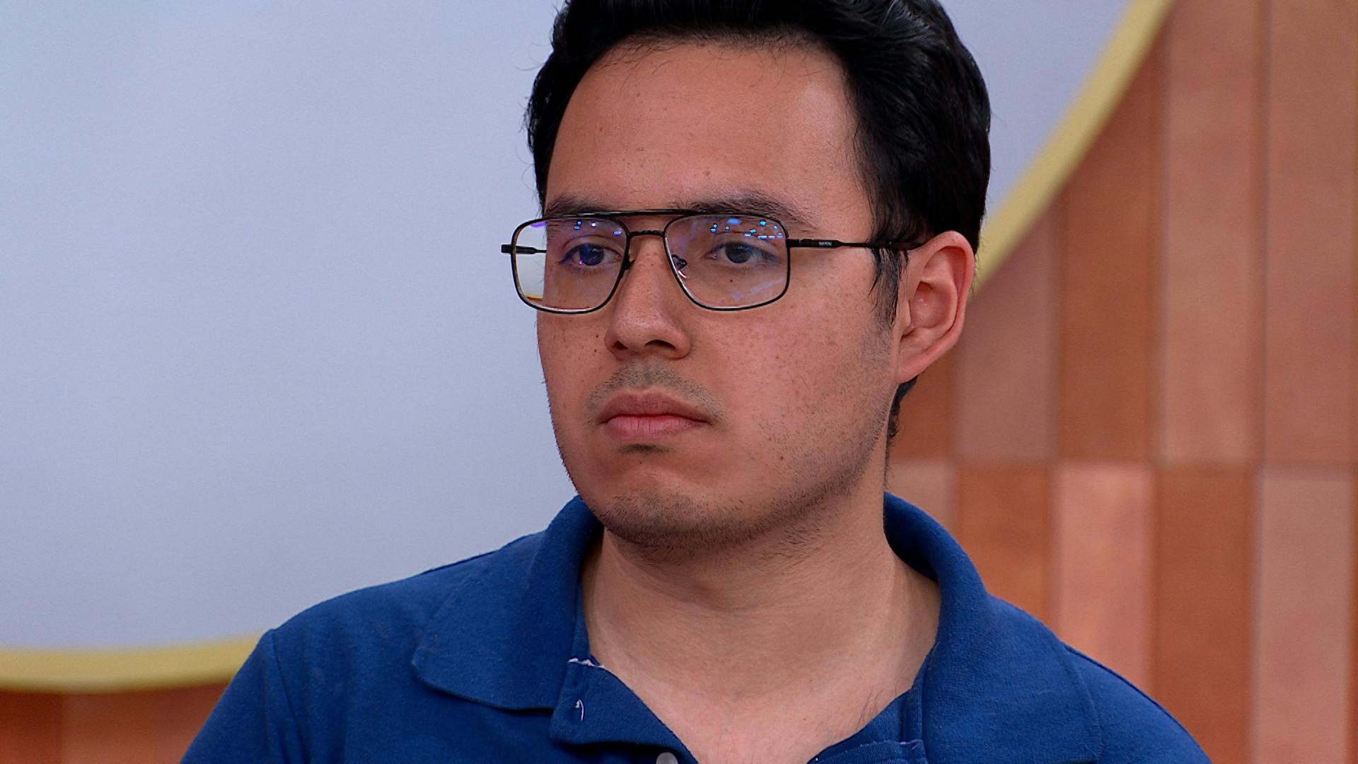 ¡A Benjamín lo maltrata su mujer y culpa de ello a su mamá!