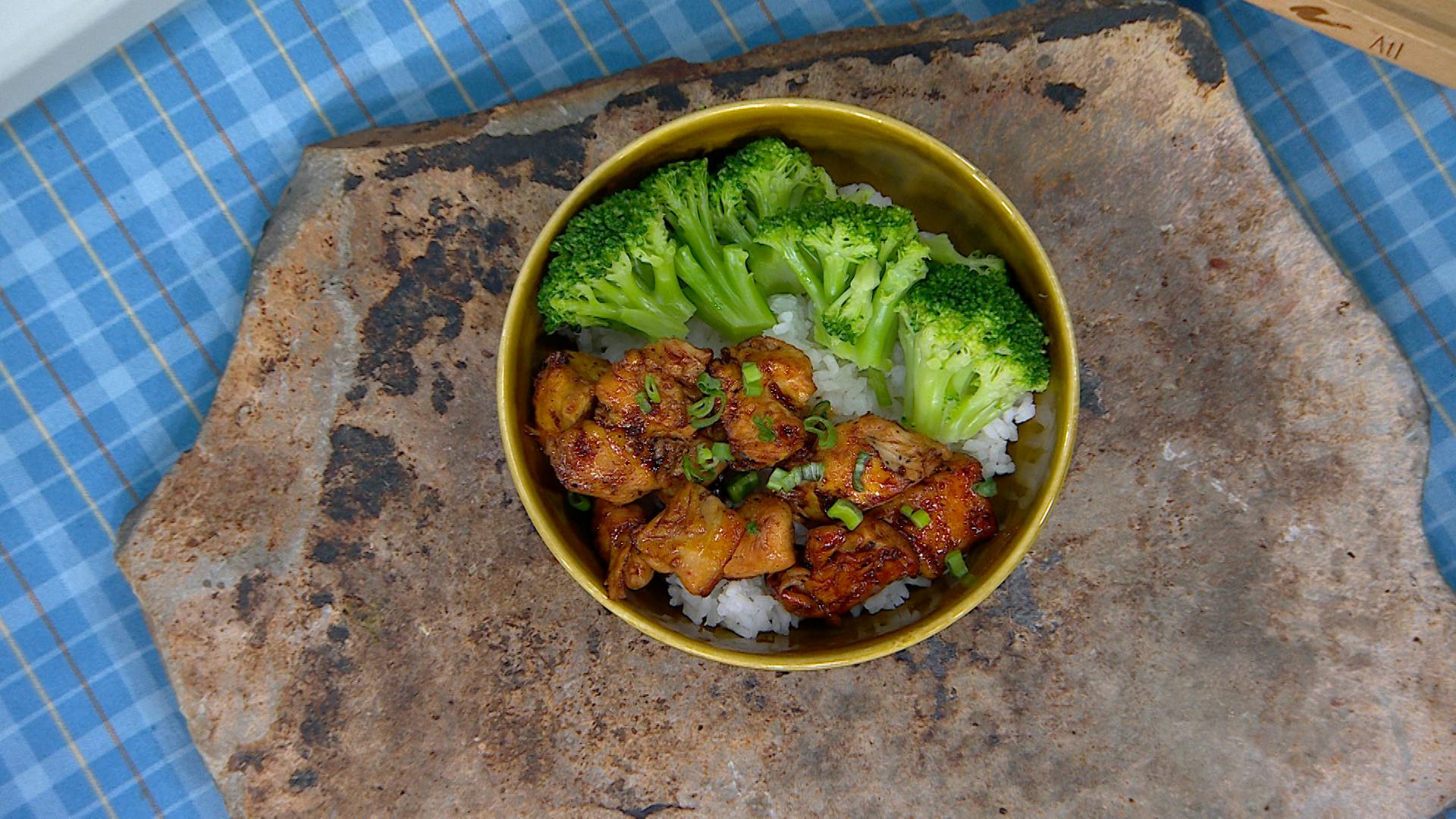 ¡Aprende a preparar pollo teriyaki! Ingredientes y receta paso a paso