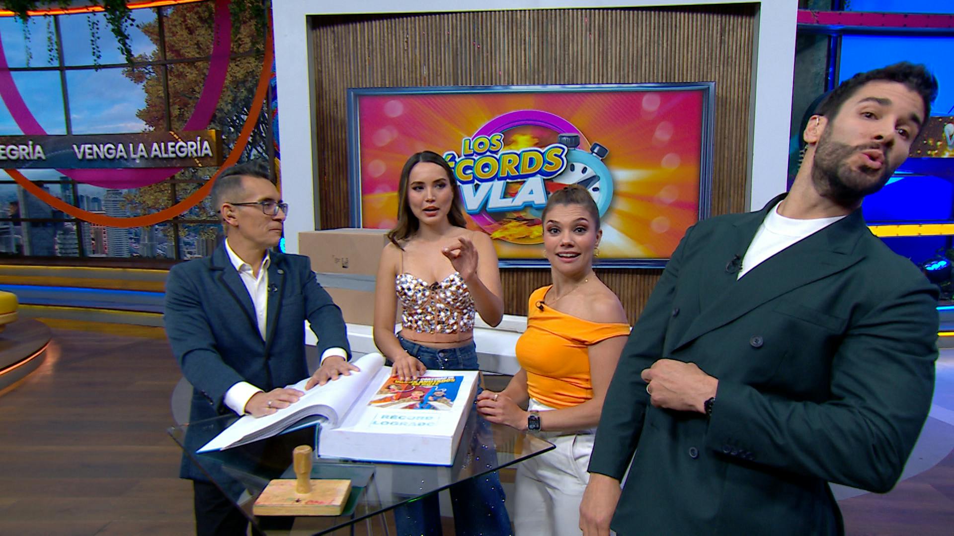 Venga La Alegría | Programa 24 de marzo 2026 Parte 2 | Martha Briano sacó sus mejores pasos y tundió a 'El Capi', los mejores juegos y mucho más