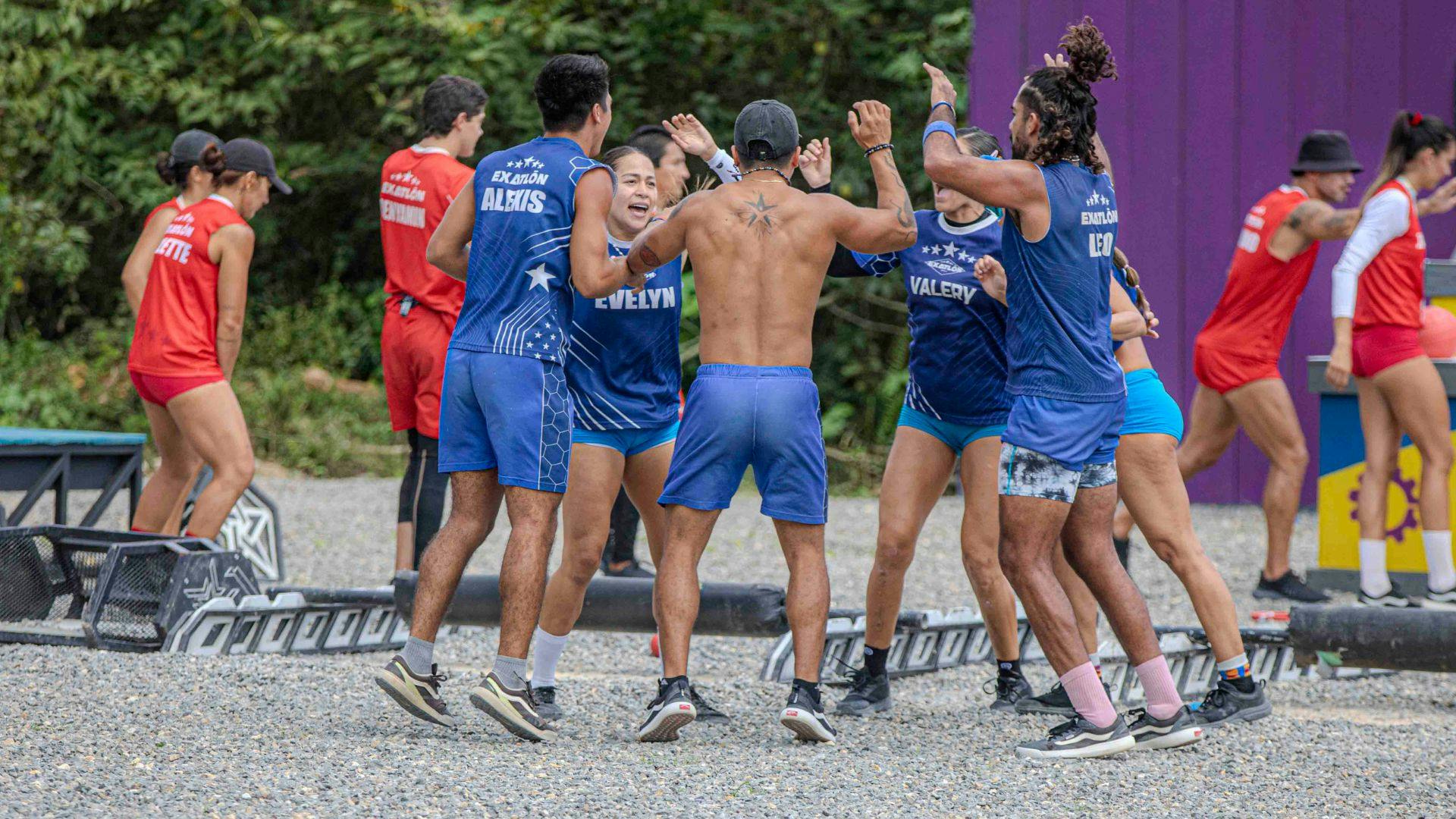 Exatlón México | Mejores Momentos Parte 2 | Evelyn Guijarro le gana el punto decisivo a Mati Álvarez y el Duelo de Eliminación será 2 Azules contra un Rojo