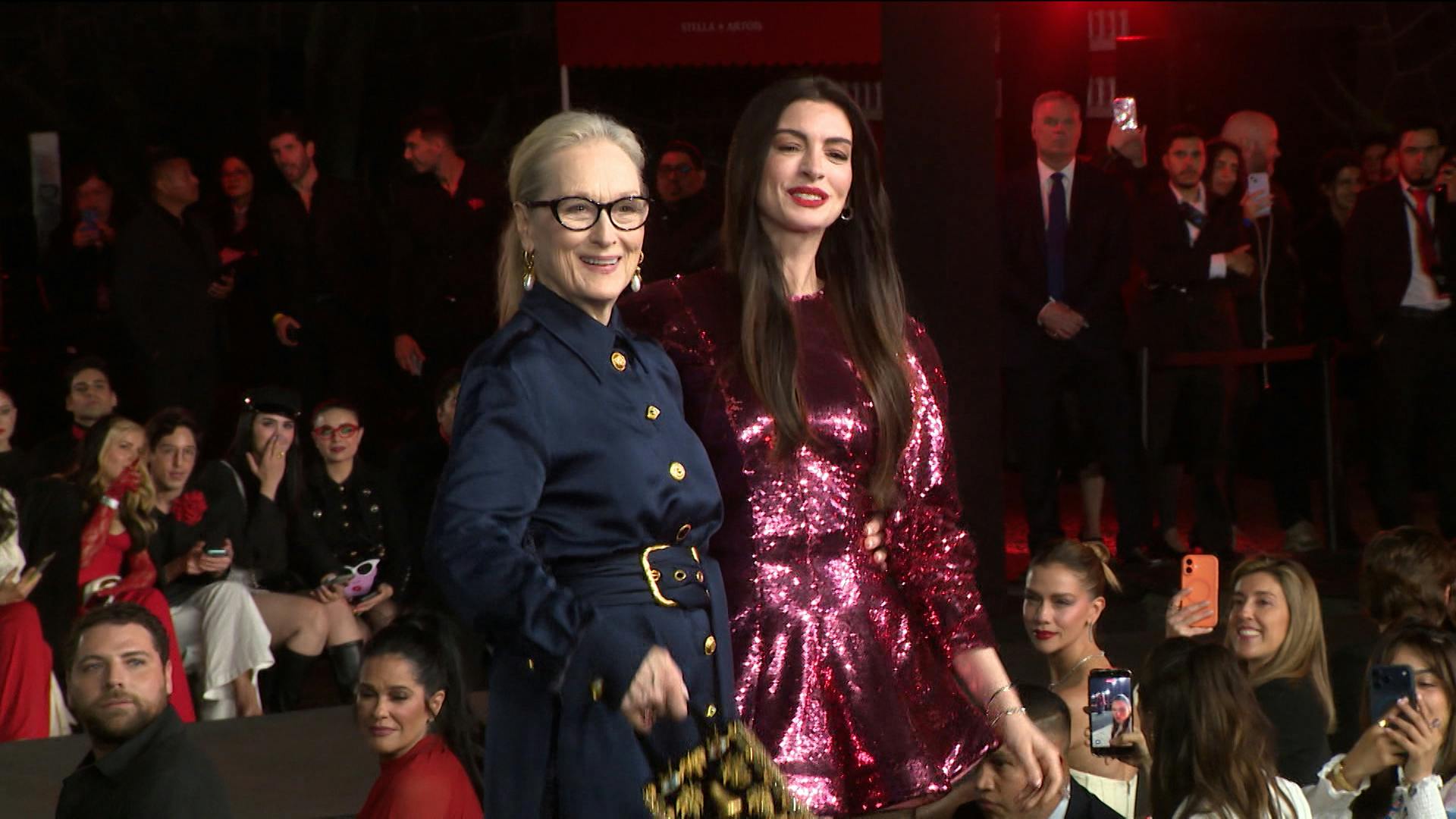 Anne Hathaway y Meryl Streep hablan de los significativo qué es estar en México como inicio de promoción de 'El Diablo Viste a la Moda 2'