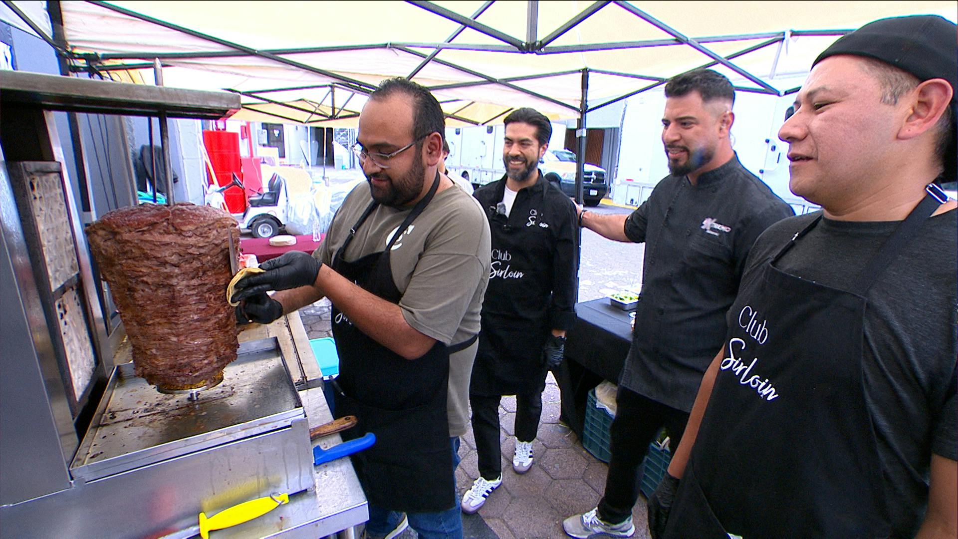¡Celebramos el Día Nacional del Taco en La Pura Sabrosura! Rahmar Villegas prueba unos ricos tacos de sirloin