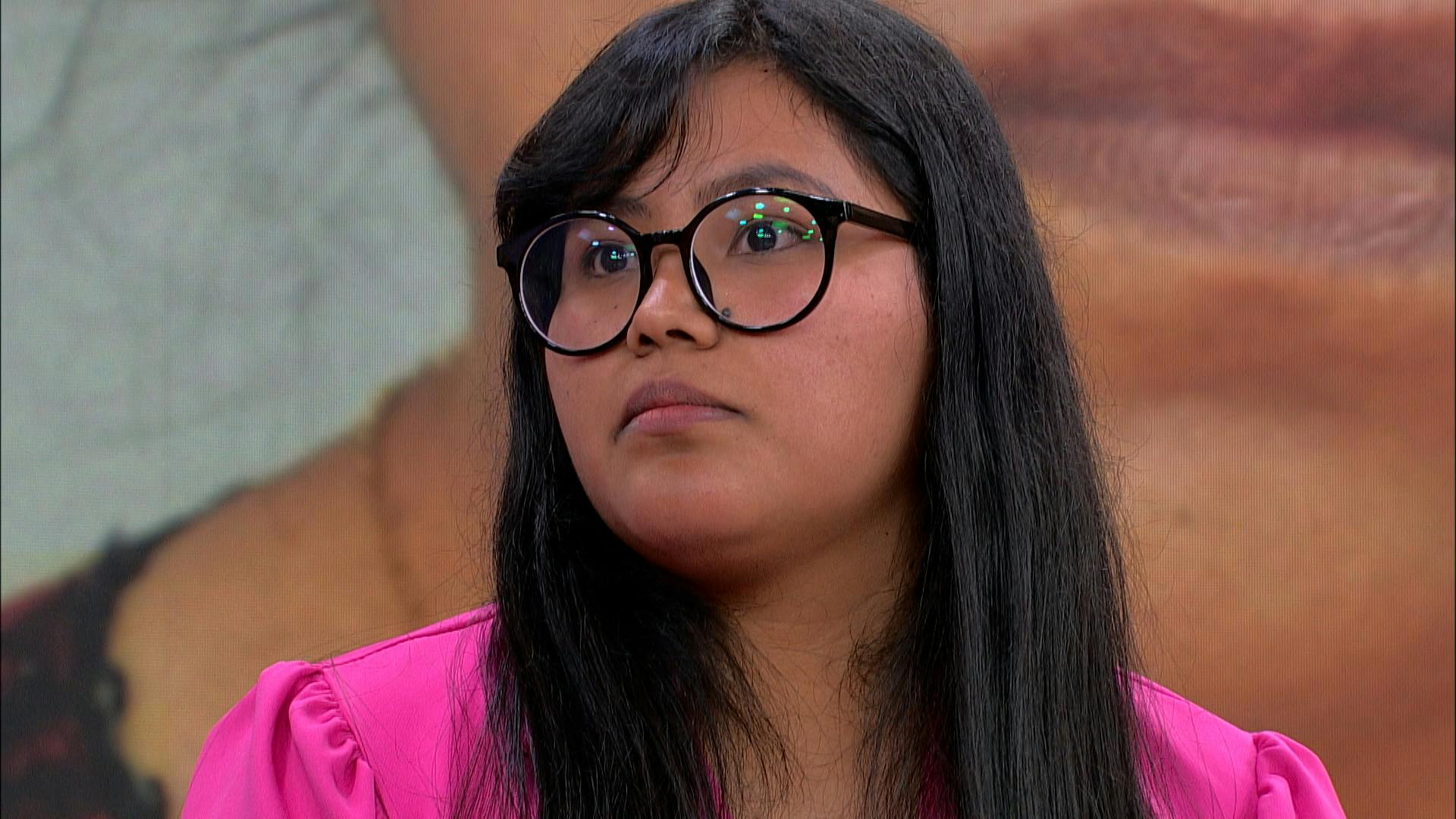 Jennifer enfrenta a Carlos y lo deja por querer volver con Guadalupe