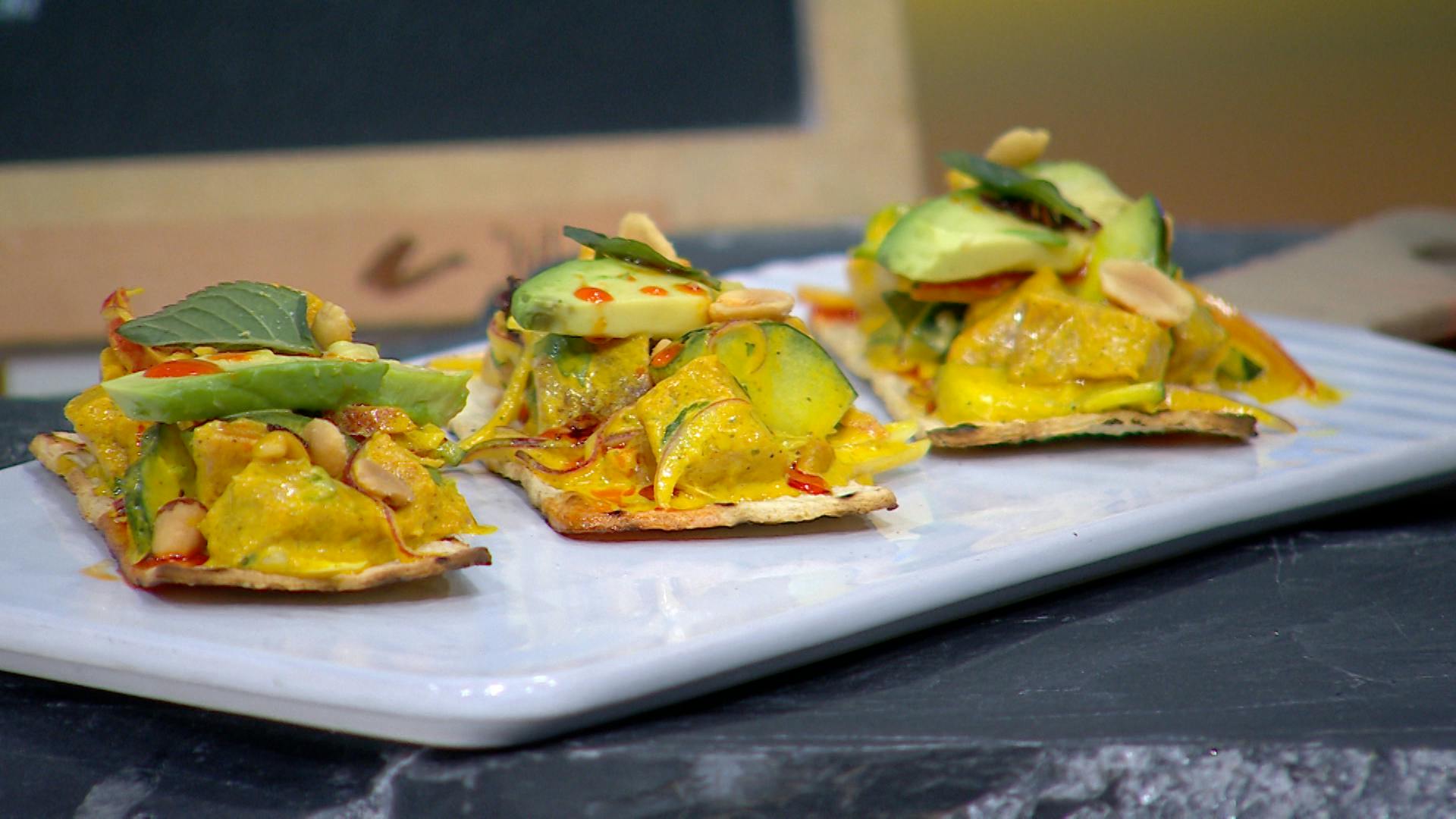 Receta para Semana Santa 2026: prepara ceviche de pescado con coco y curry, fácil y rápido