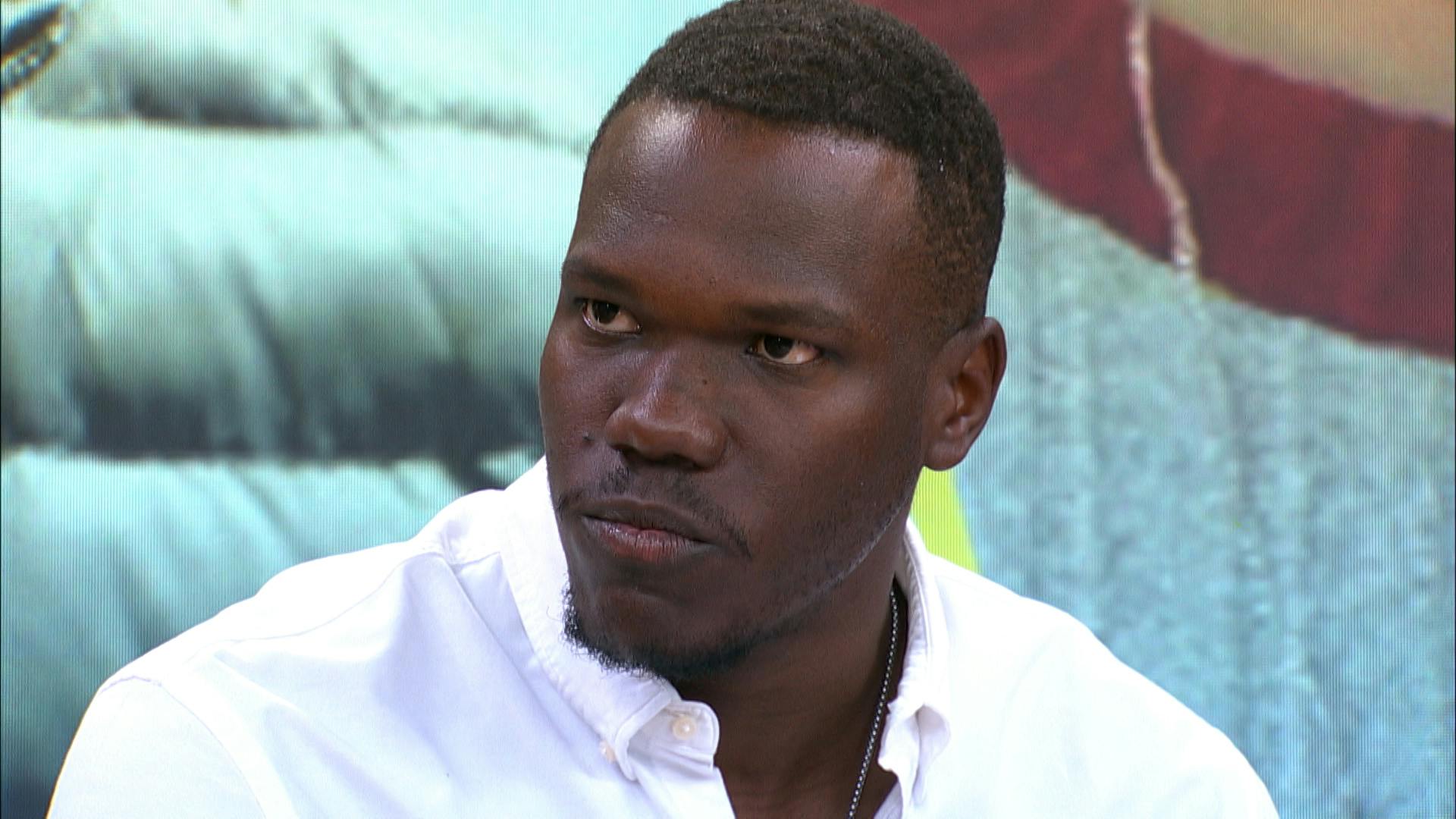 “El que juega con fuego se quema”: Yoel sale a la luz como pareja de Mayra y estalla el conflicto