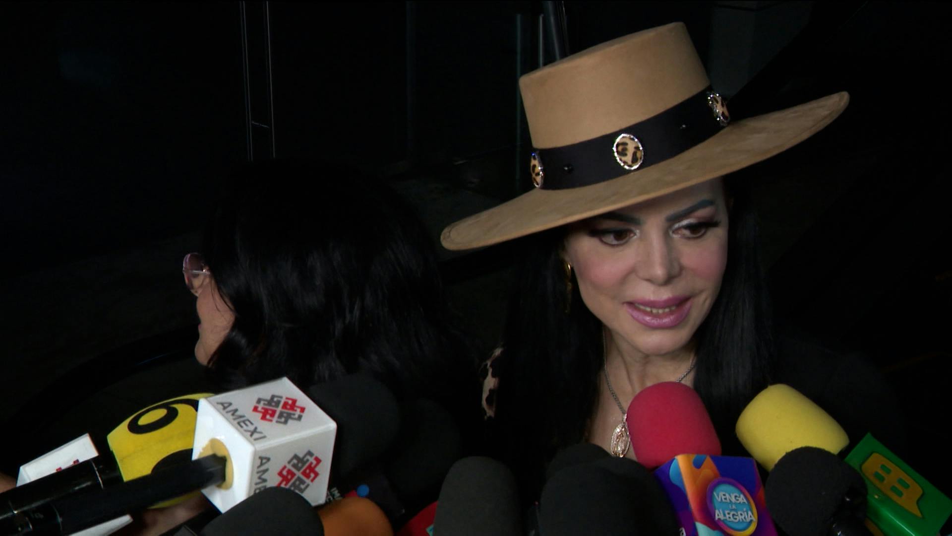 Maribel Guardia responde a Imelda Tuñón sobre a quién pertenecen las cenizas de Julián Figueroa. “Es un lugar santo”