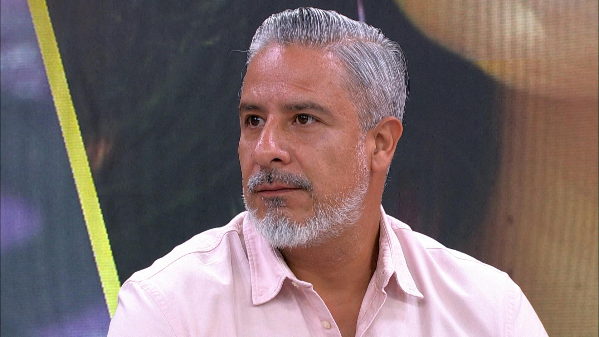 Pareja actual de Carmen la confronta y exhibe por exigir dinero para sus hijos