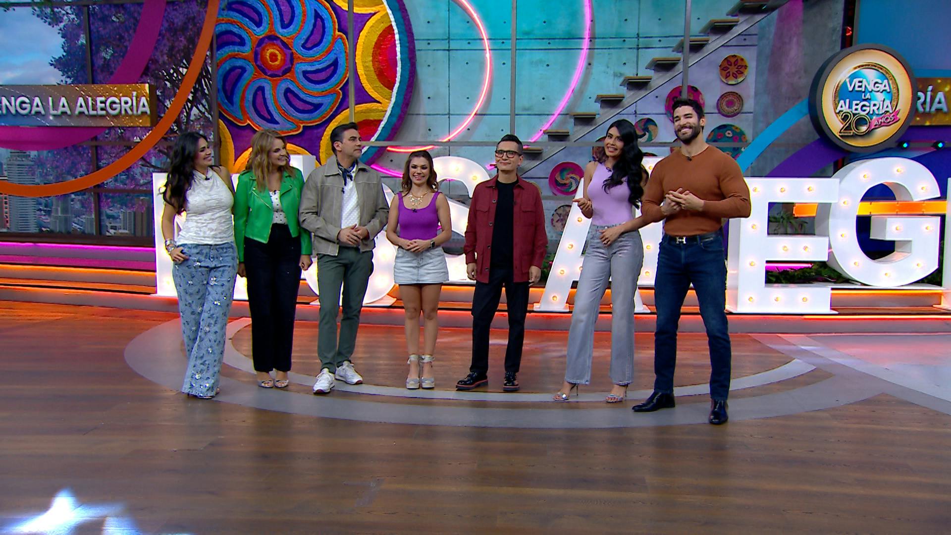 Venga La Alegría | Programa 24 de abril 2026 Parte 1 | Actualización sobre Ángela y Nodal, último adiós a Lucha Moreno y cocinamos berenjenas asadas 