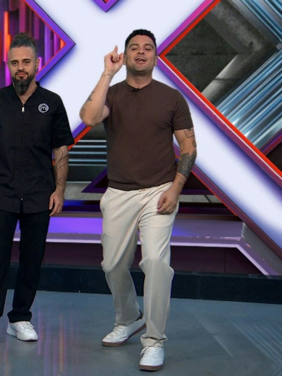Carlos Quirarte presenta a los Maestros de MasterChef 24/7 hoy en Al Extremo