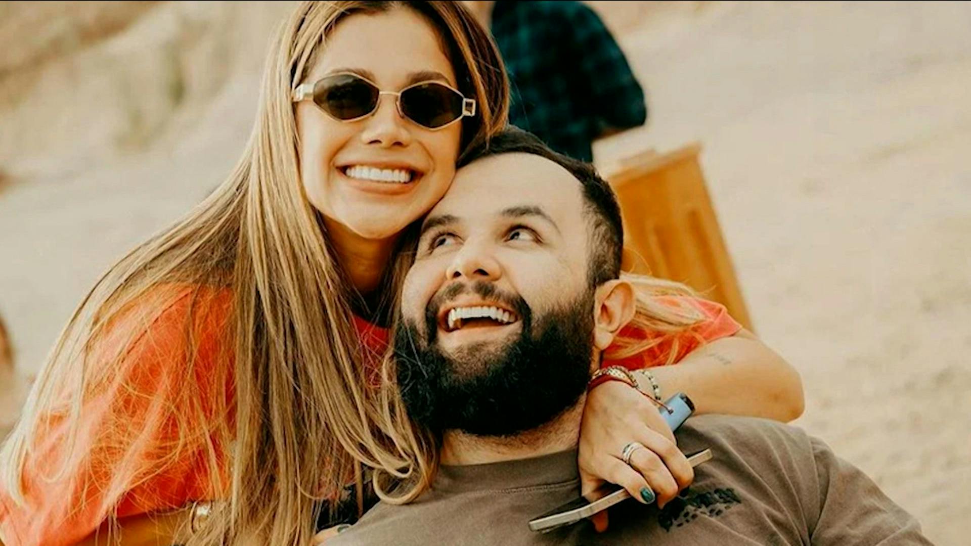 Carín León responde si se casará con Meylin Zúñiga, su actual pareja