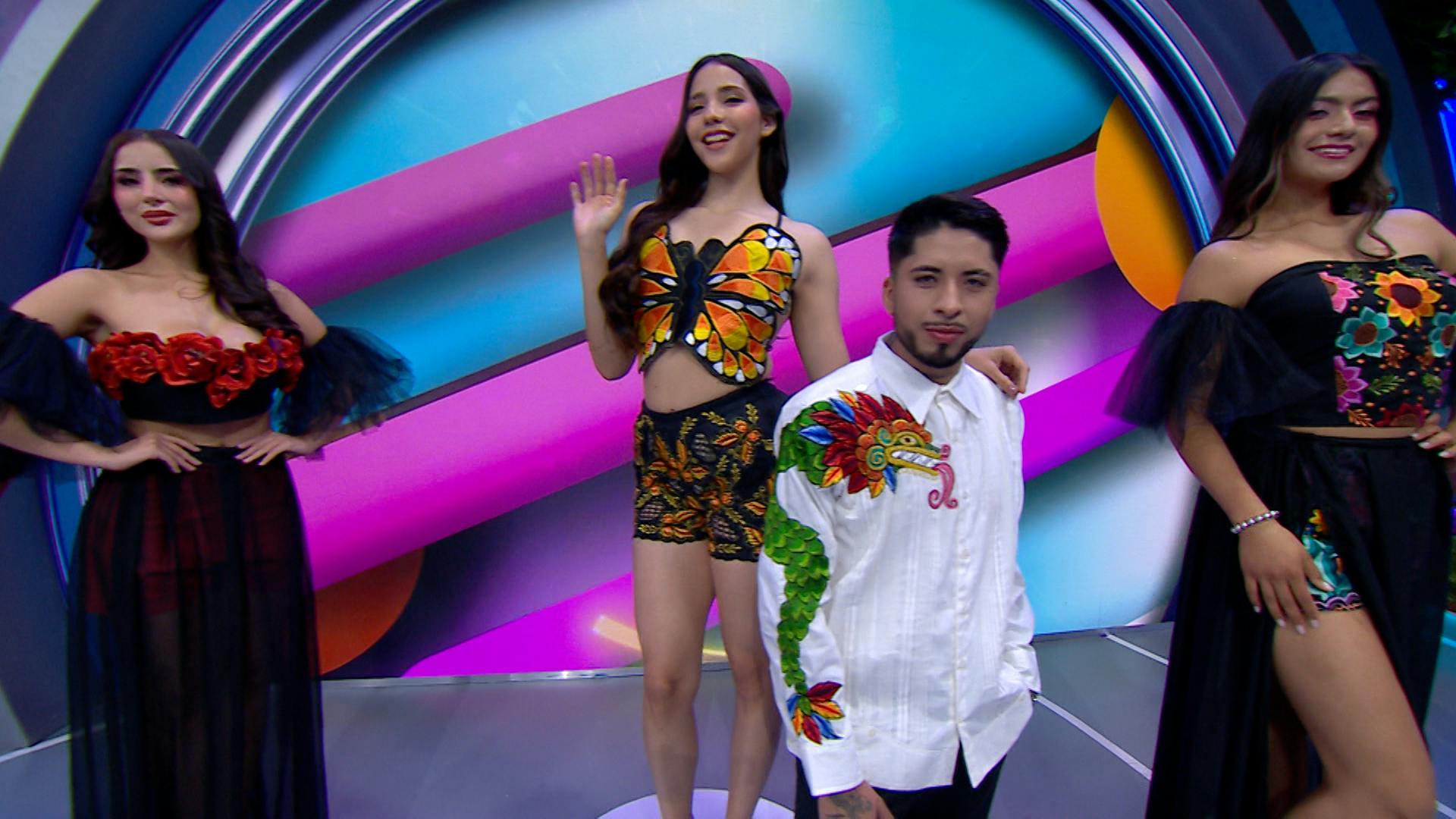 ¡A la yucateca! Checa estos increíbles y coloridos diseños de moda yucateca