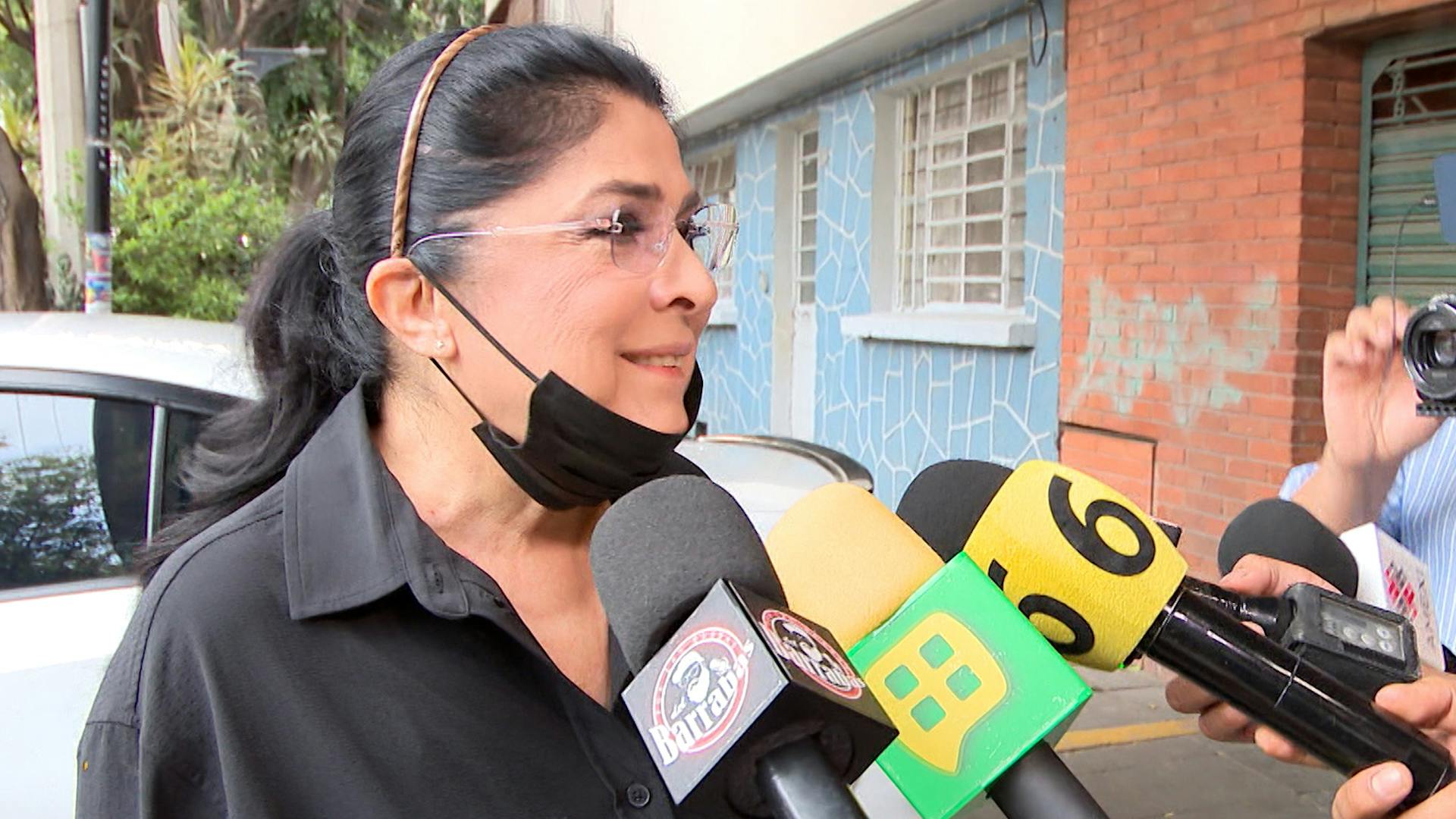Victoria Ruffo responde a la polémica denuncia contra Vadhir Derbez
