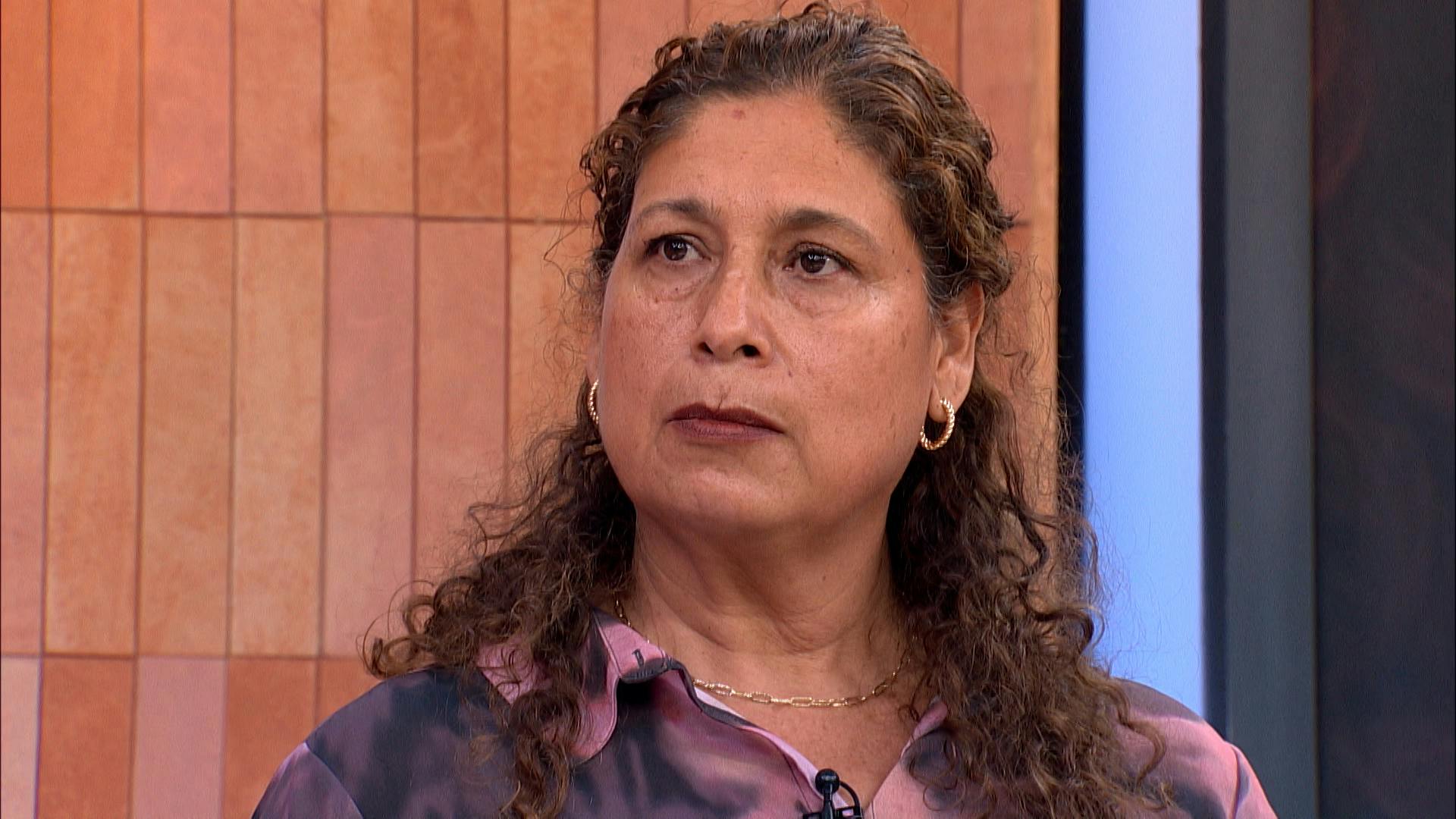 ¡La quieren correr! Isabel sufre las consecuencias de heredar en vida
