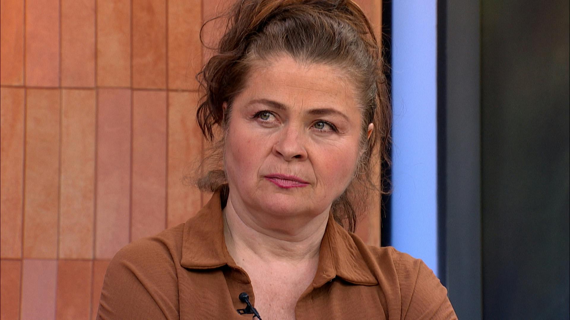 ¡Le estorba! Gabriela quiere correr de su casa a su hijastra