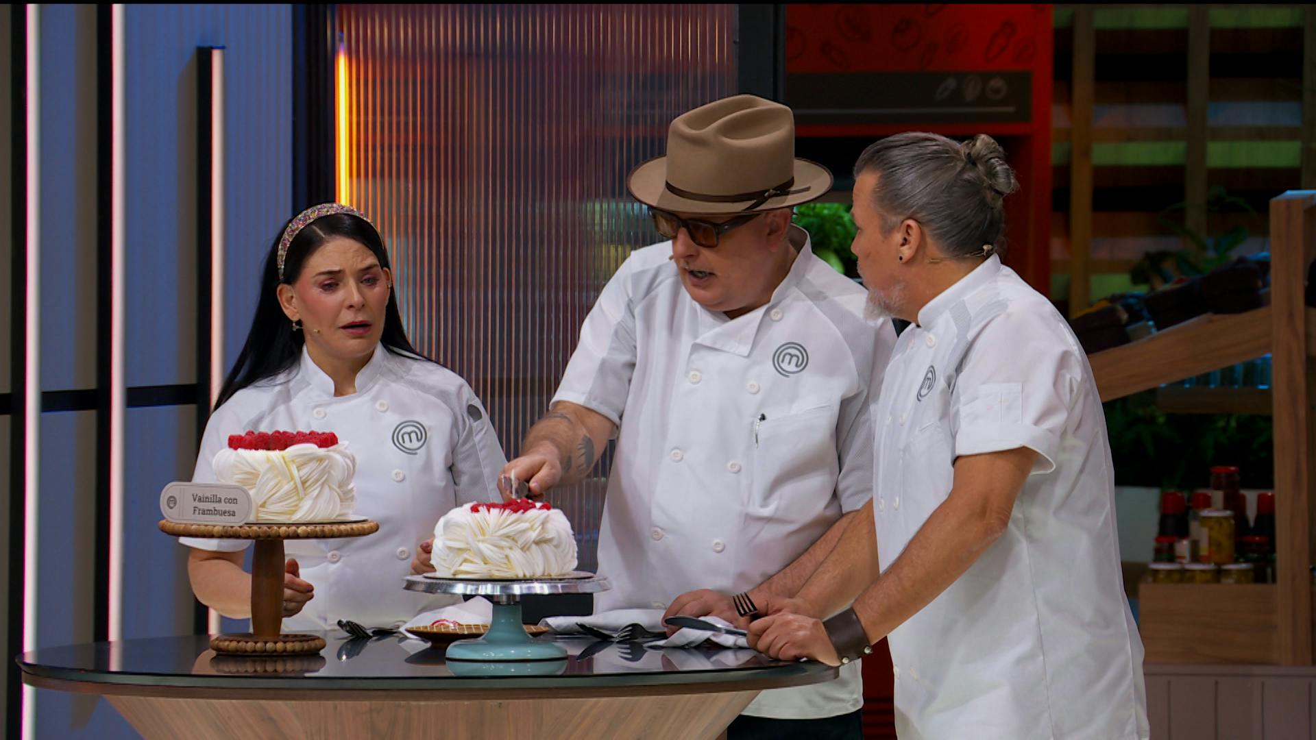 Deliciosos pasteles y decisiones de infarto en MasterChef 24/7