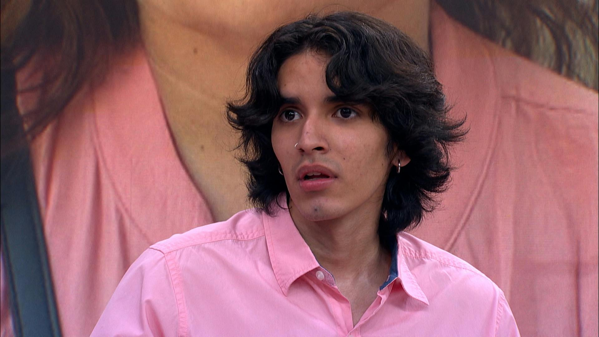 ¡Ya está grande! Emiliano ya no quiere que su papá trate de educarlo