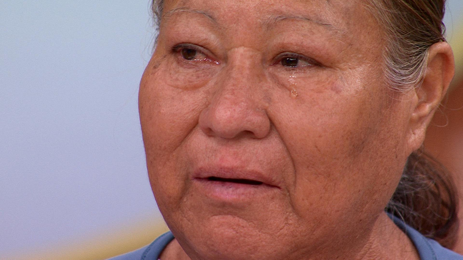 ¡Le ha pegado! Gloria cuidó de su nieta y ahora ya le falta al respeto