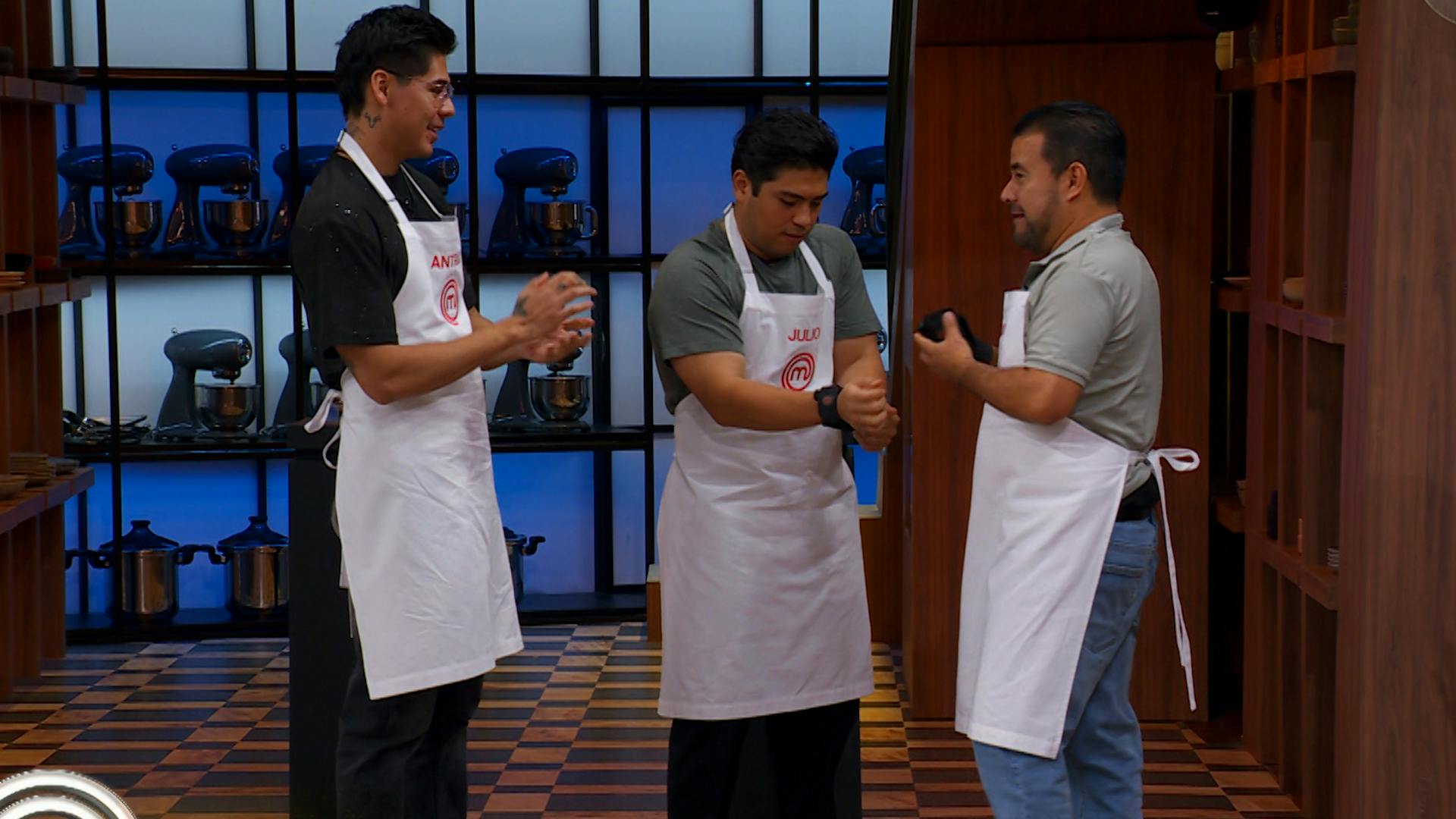 Castigos de Arturo aumentan la tensión en la lucha por la segunda capitanía en MasterChef 24/7