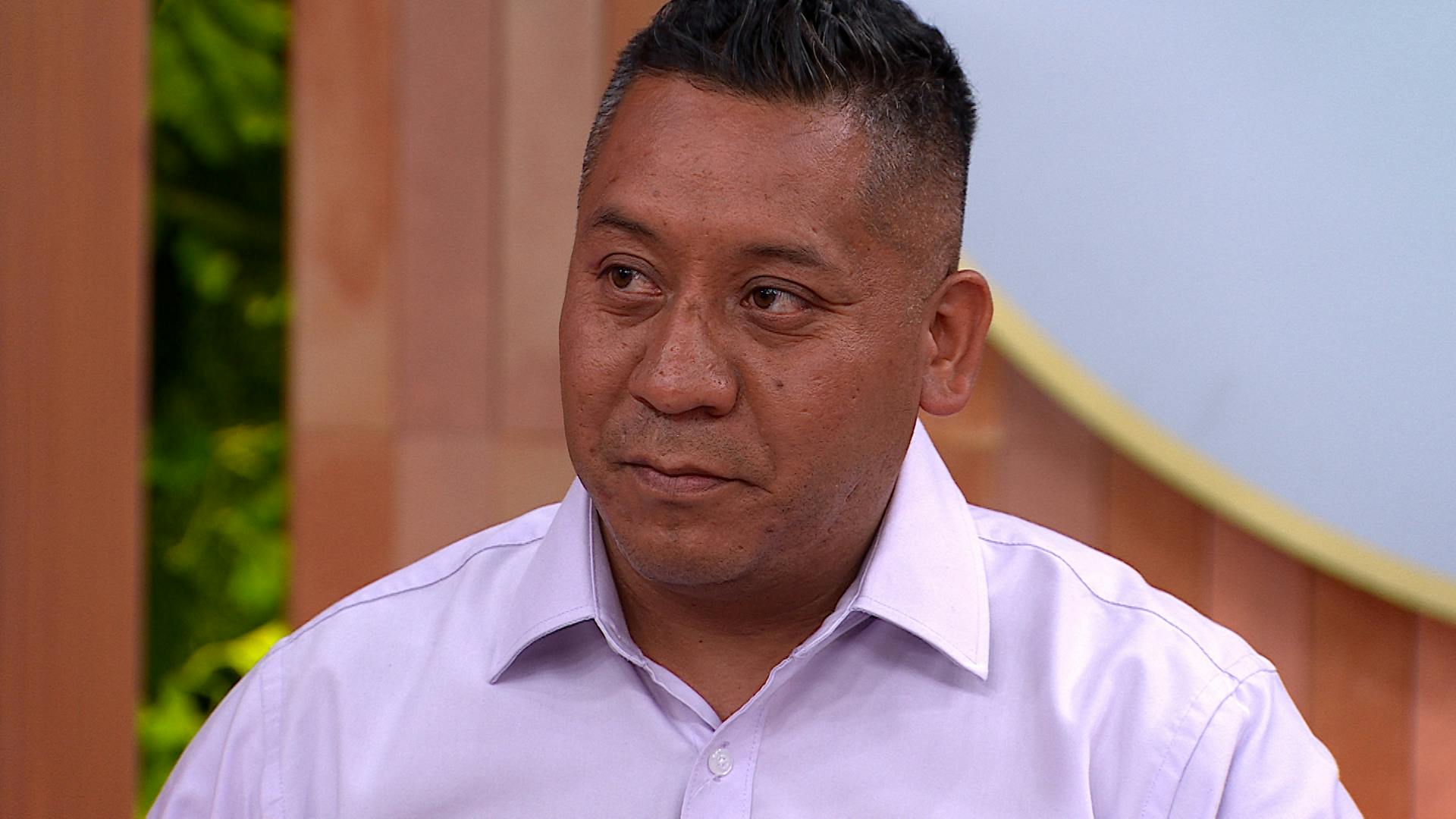 ¡Ardió Troya! José confiesa que cachó a Claudia besando a Santiago y todo se descontroló