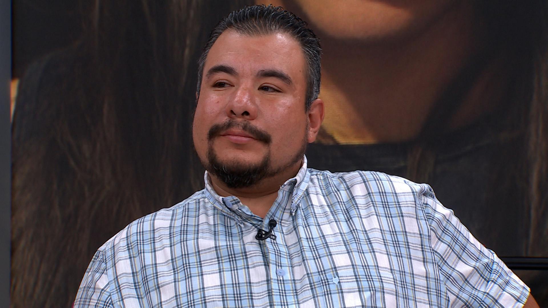 ¡Que se vaya! Alejandro quiere que su pareja entienda que su mamá está antes que nadie