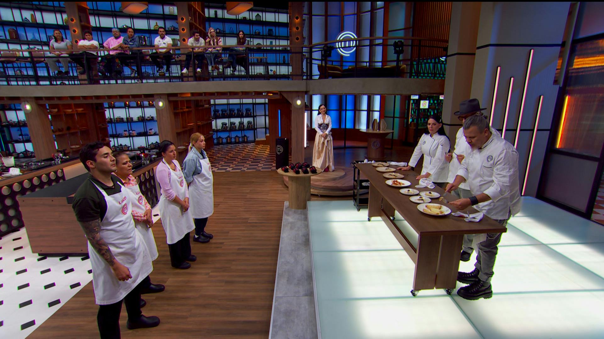 Se define el último lugar en el Balcón tras el reto de crepas dulces, conoce a quién se salvó previo al domingo de Eliminación en MasterChef 24/7