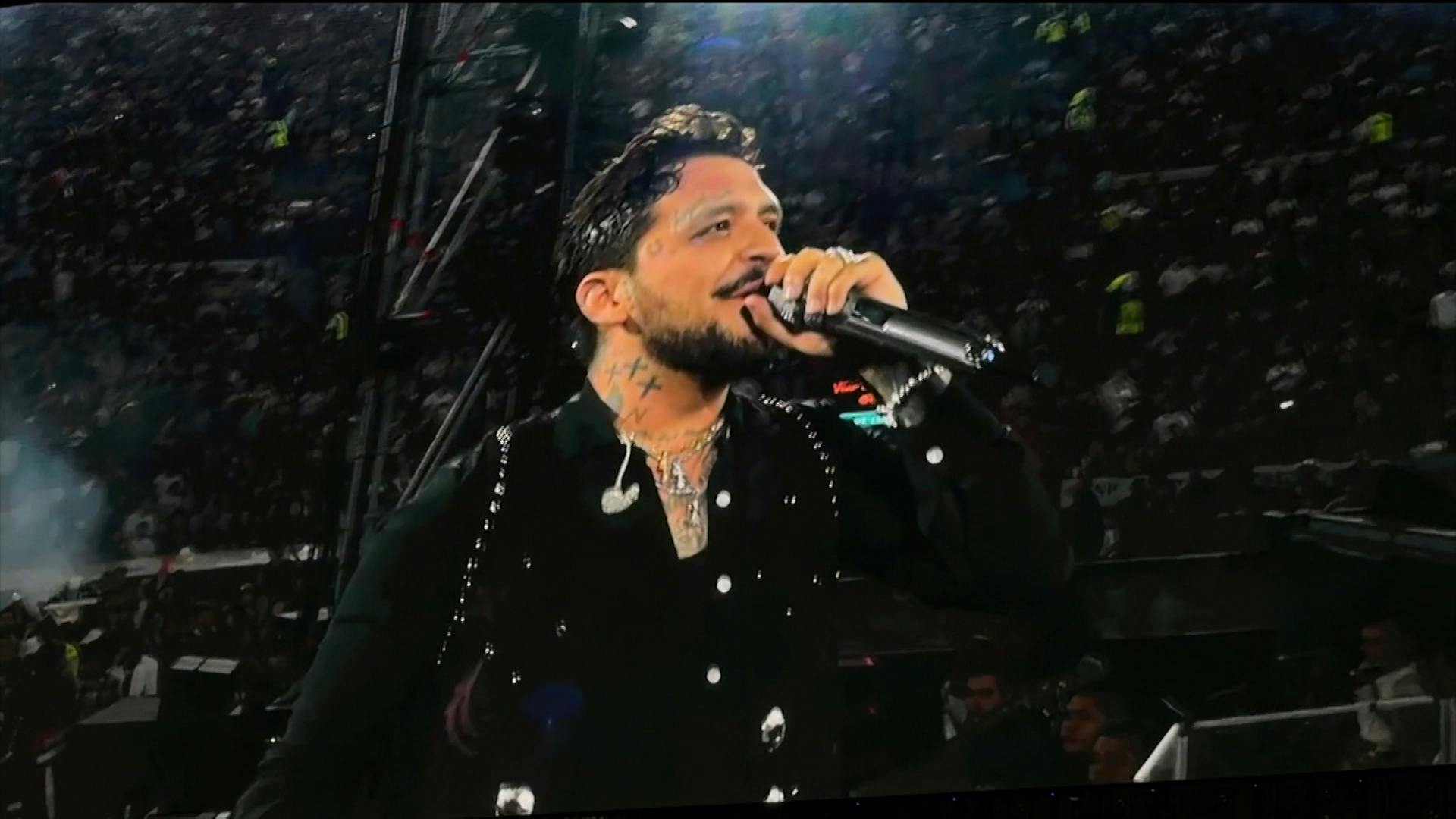 Christian Nodal suma un éxito más a su carrera al abarrotar La Monumental Plaza de Toros La México