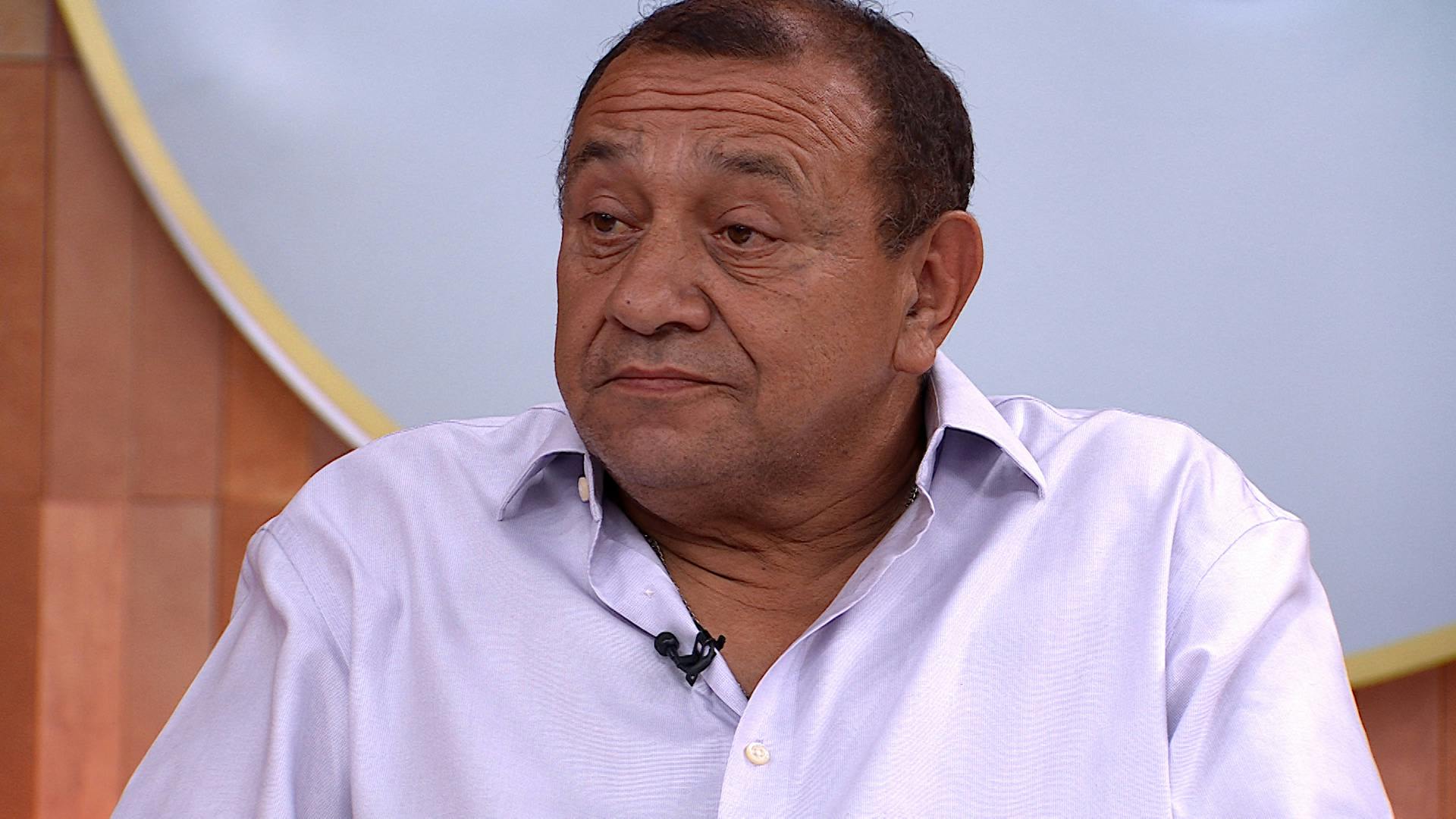 ¡No es su culpa ser violento! Armando justifica su mal carácter porque no hacen las cosas bien
