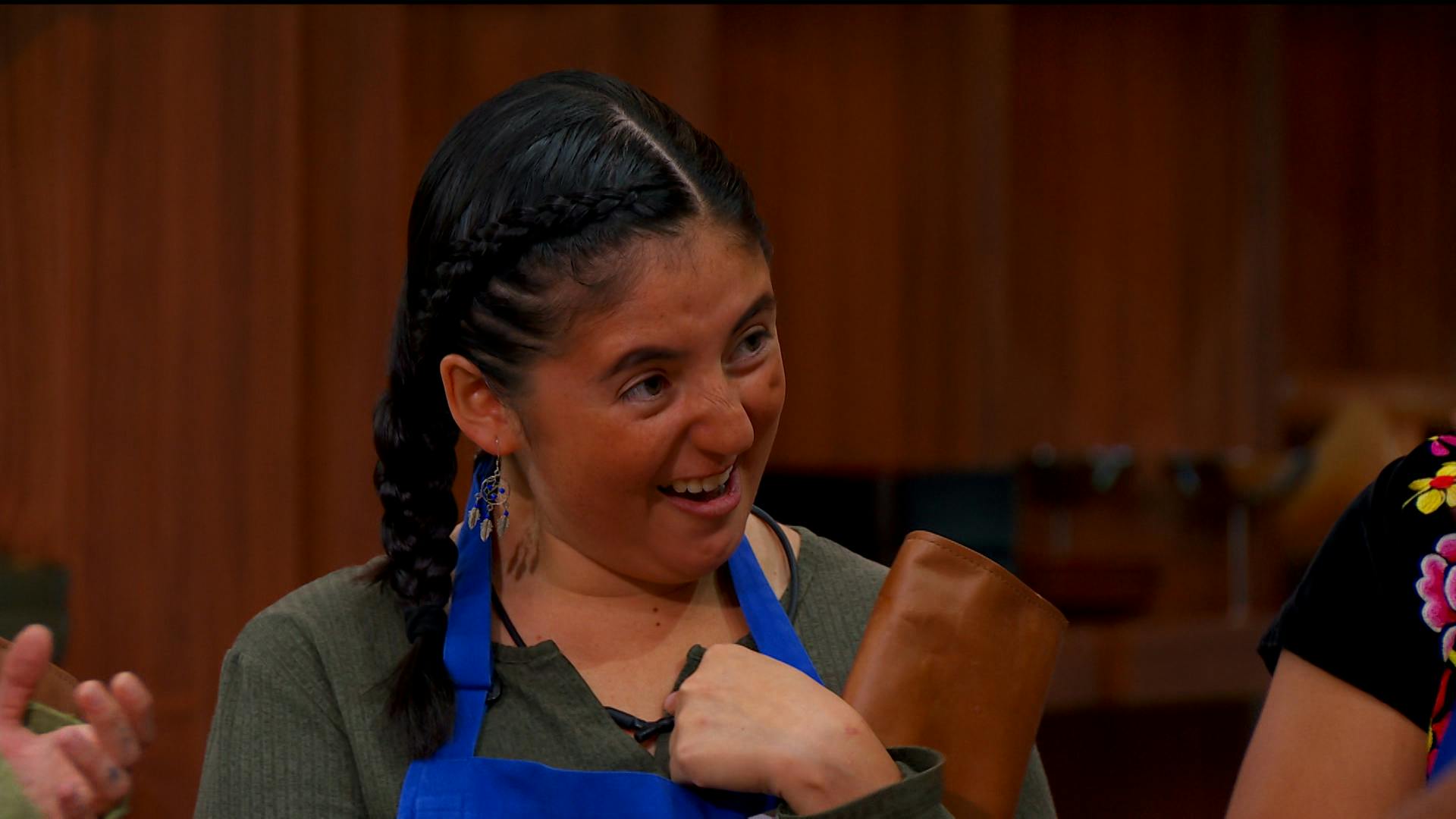 Jazmín es salvada por el voto del público y Chefs dan indicaciones del Reto de Jueves de Delantales Negros