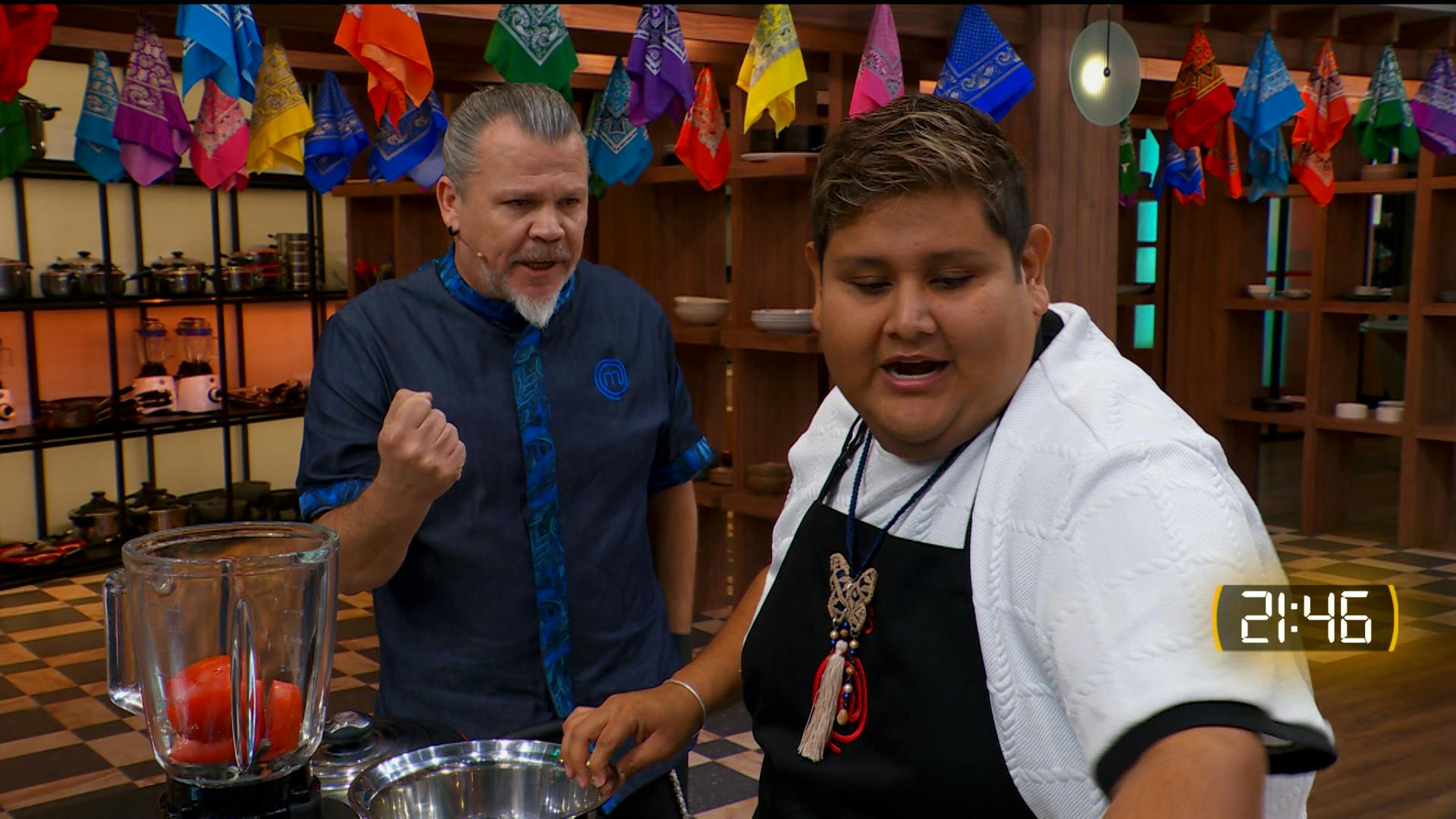 MasterChef 24/7 | Notibola llega con todo el chismecito de la cocina más famosa de México 