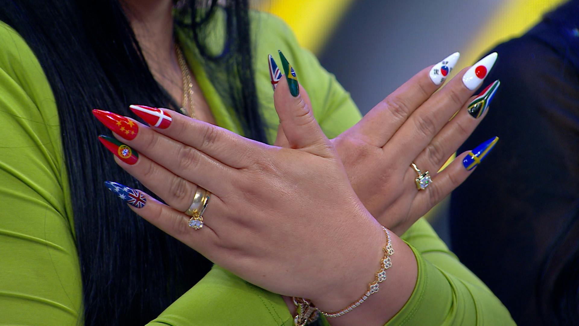 ¡Kristal Silva presumió sus uñas futboleras! Checa los diseños más originales e inventados