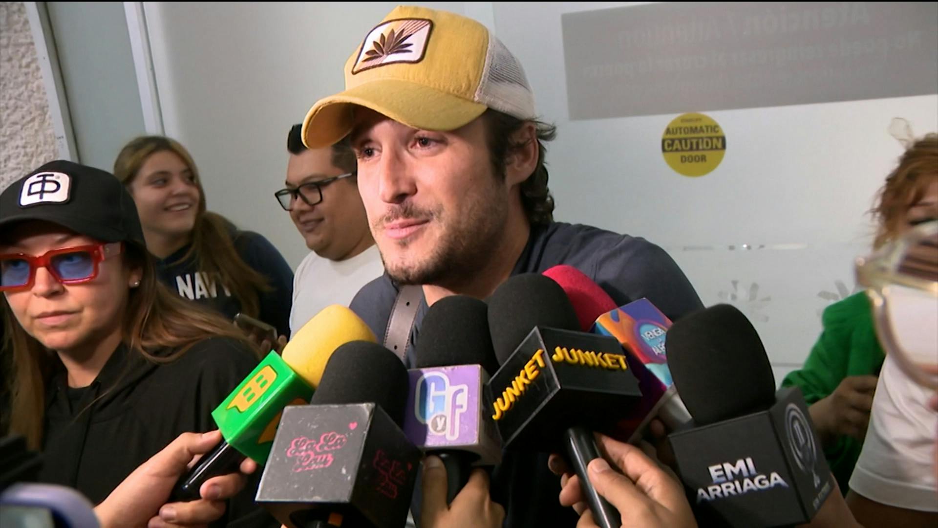 Diego Boneta, incrédulo ante los elogios de Al Pacino por su trabajo