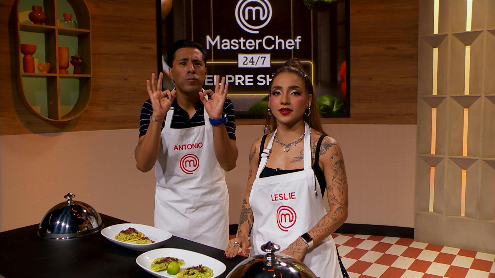 PreShow | En este capítulo del preshow con Antonio y Leslie tuvimos un gran debate sobre lo que ha pasado con los participantes dentro de MasterChef 