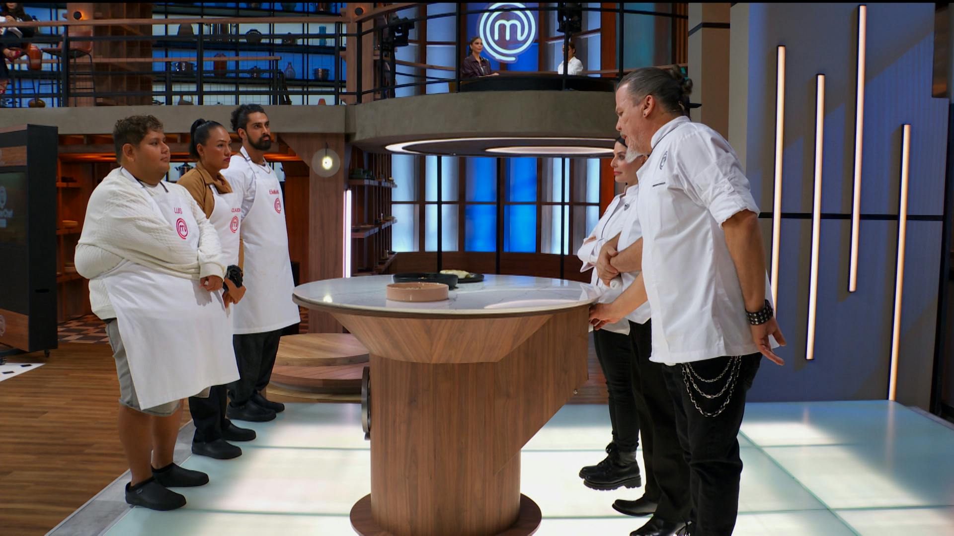 Inician las degustaciones de los canelones del primer grupo de la noche en MasterChef 24/7