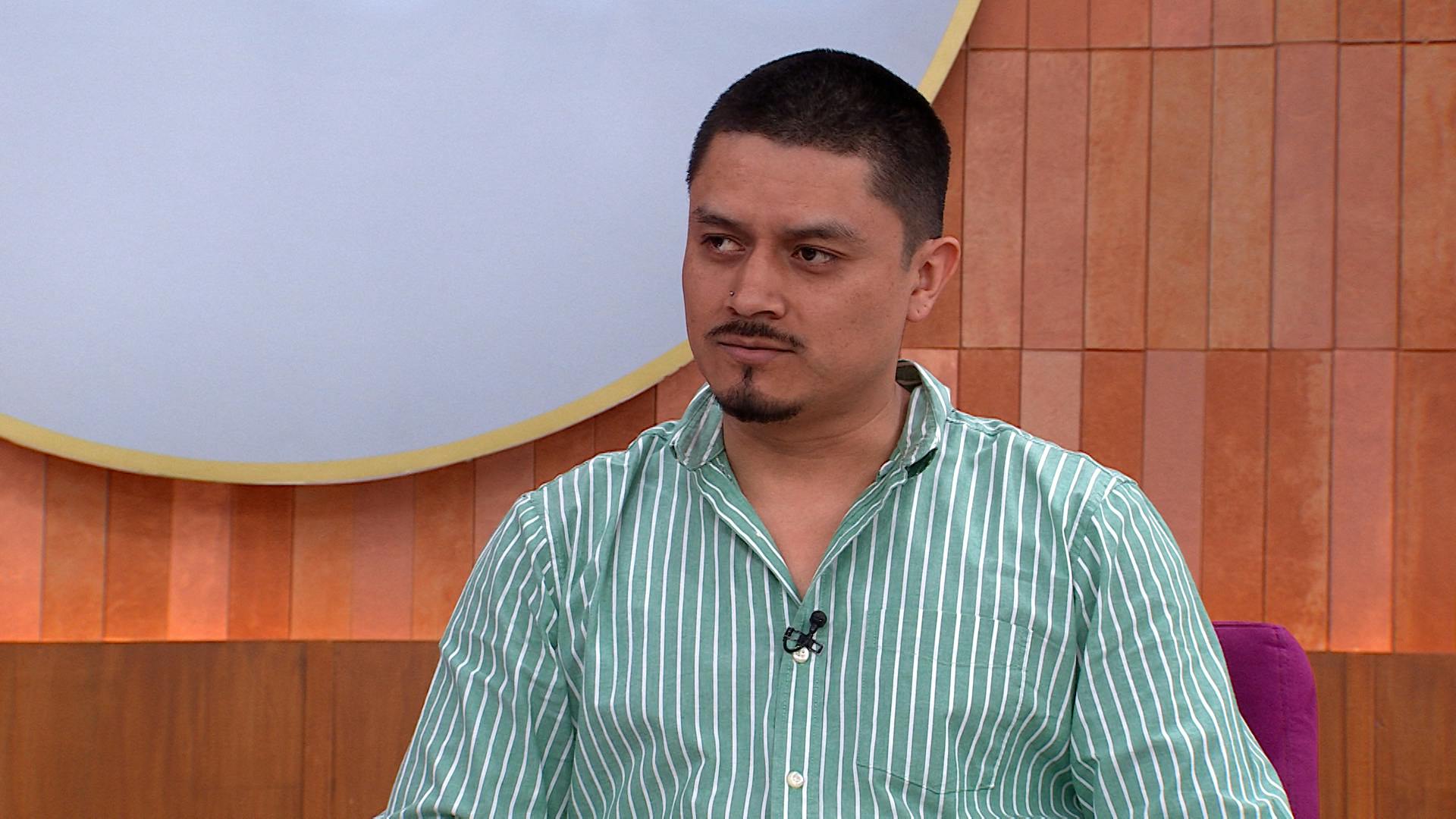 Martín quedó endeudado por intentar complacer a Karen y todo terminó saliendo mal