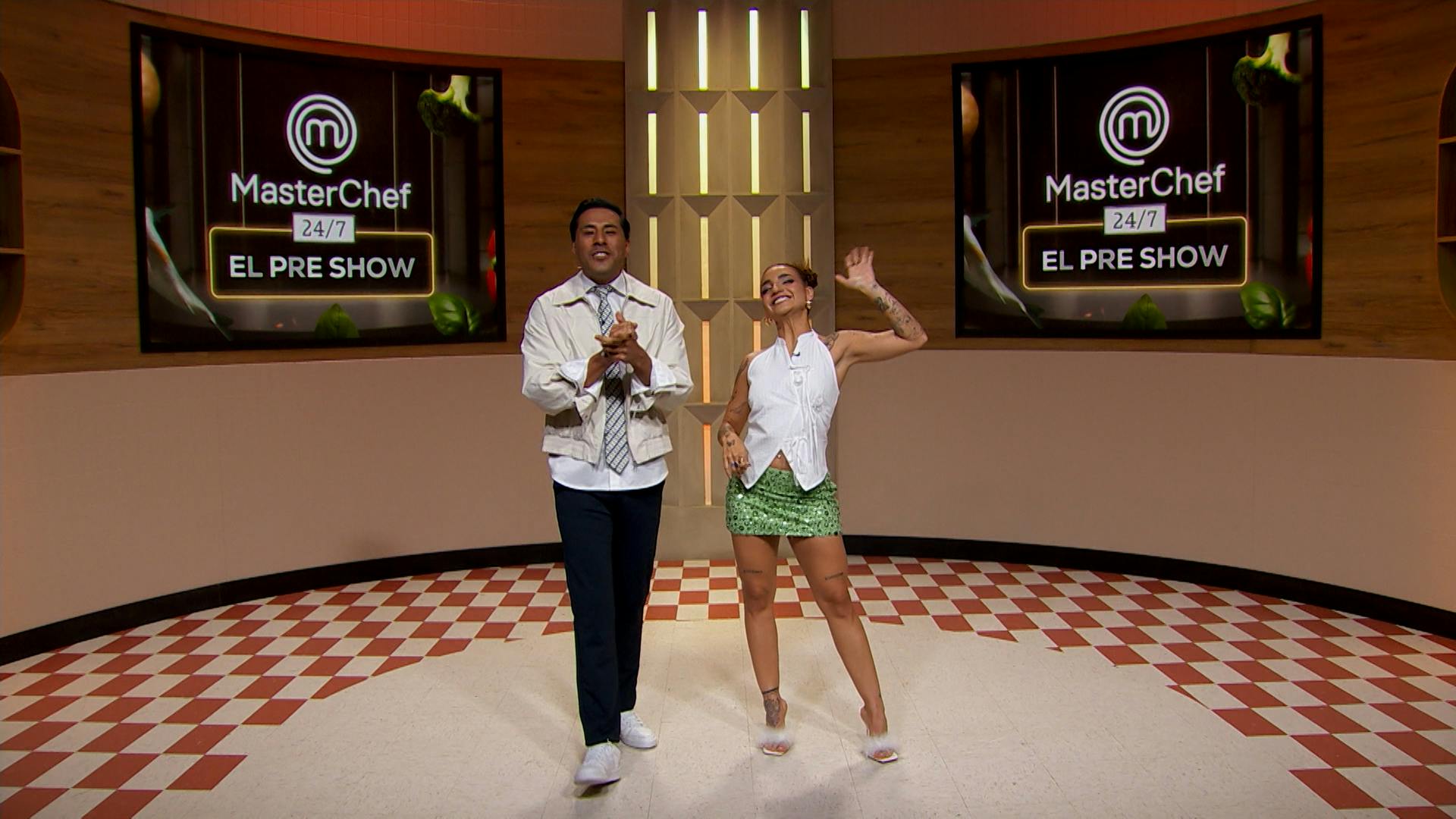 PreShow | Rumbo a una nueva semana de MasterChef 24/7 Leslie y Antonio comentan los momentos intensos que vivimos tras le Gala de Eliminación