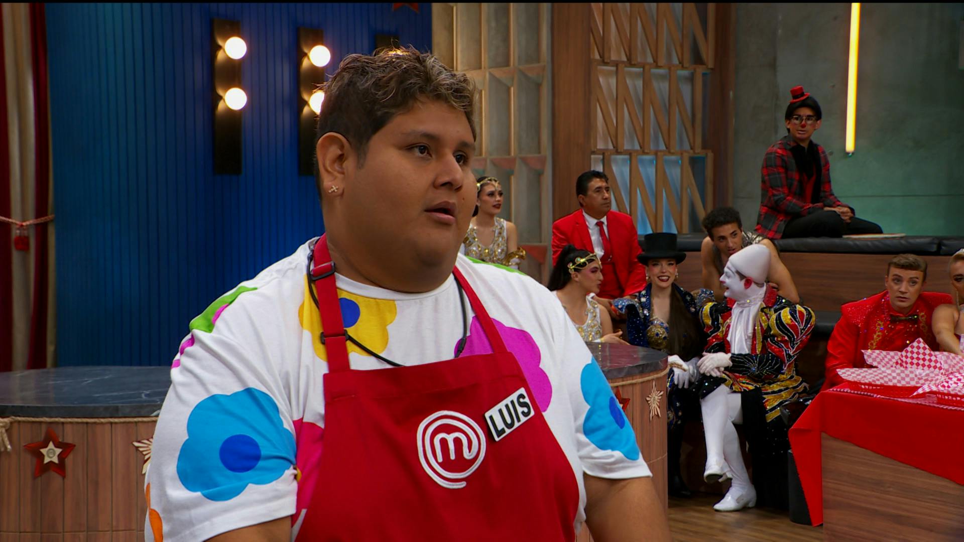 ¿Quién saldrá de MasterChef 24/7? Luis parece traer la mala suerte, pues sus compañeros de Equipo siempre terminan saliendo