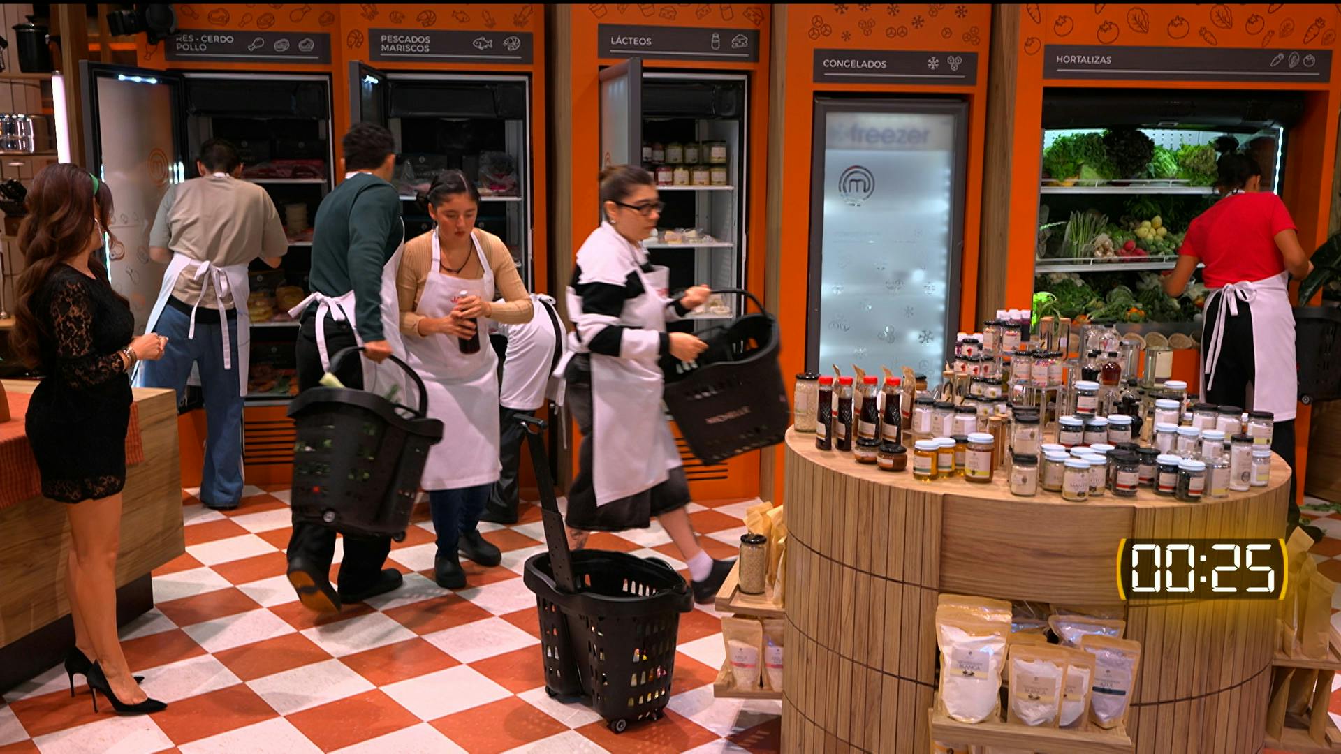 ¡Inicia el Reto del viernes de Salvación en MasterChef 24/7!