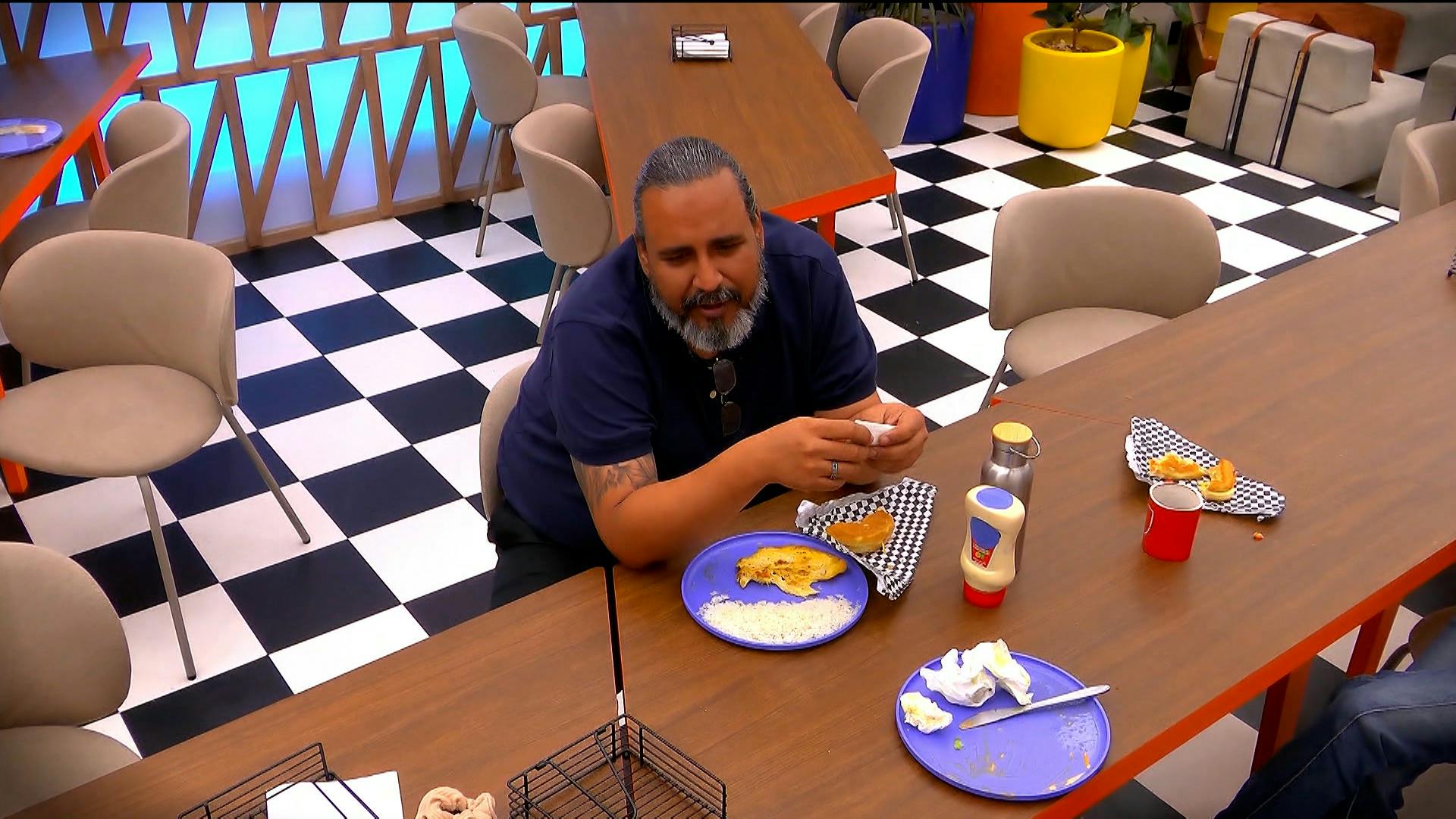 ¿Ismael va por Luis? Esto es lo que se sabe sobre la nueva rivalidad en MasterChef 24/7