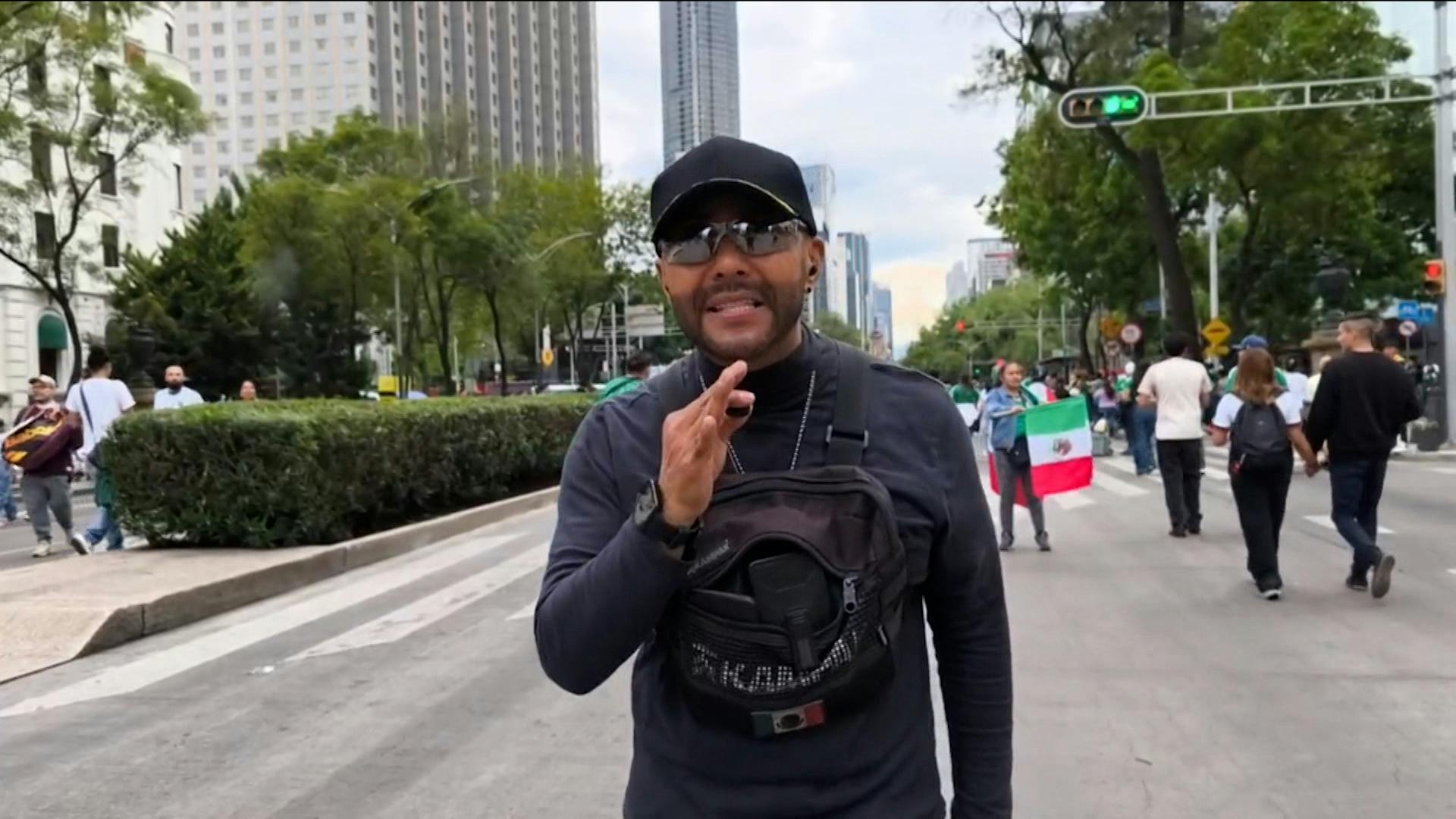 Jorge “El Diablo Becerril” muestra cómo la afición transforma Reforma antes del partido de México contra Chequia